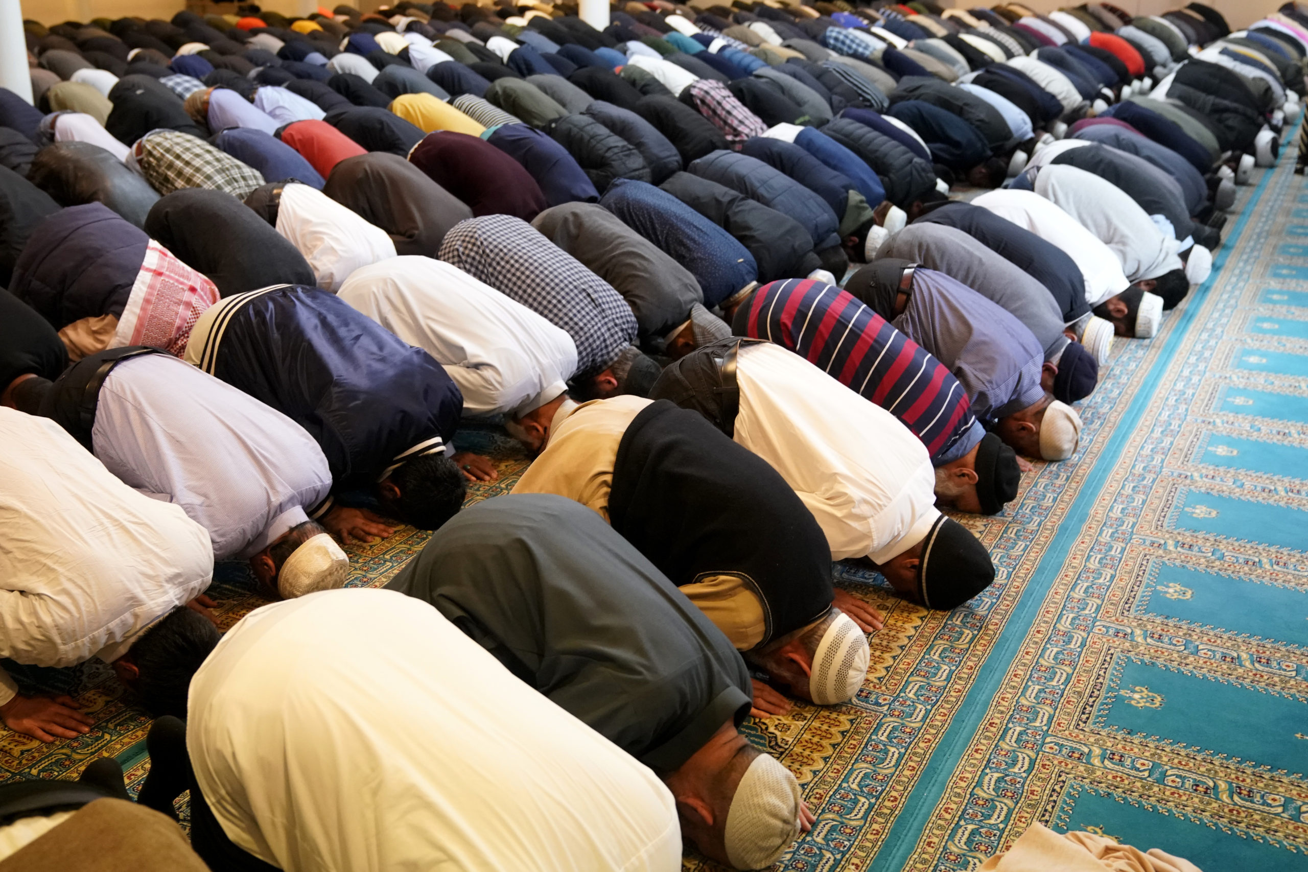 Muslimer i Norge: 71 prosent er troende, mot 15 prosent som sier de er kristne&nbsp;<span>(+)</span>