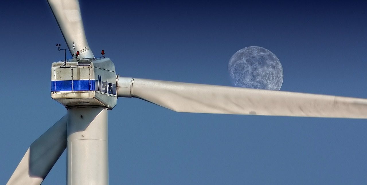 Forskergruppe: Glem kjernekraft, bioenergi og karbonlagring – det er kun vindkraft og solenergi som gjelder&nbsp;<span>(+)</span>