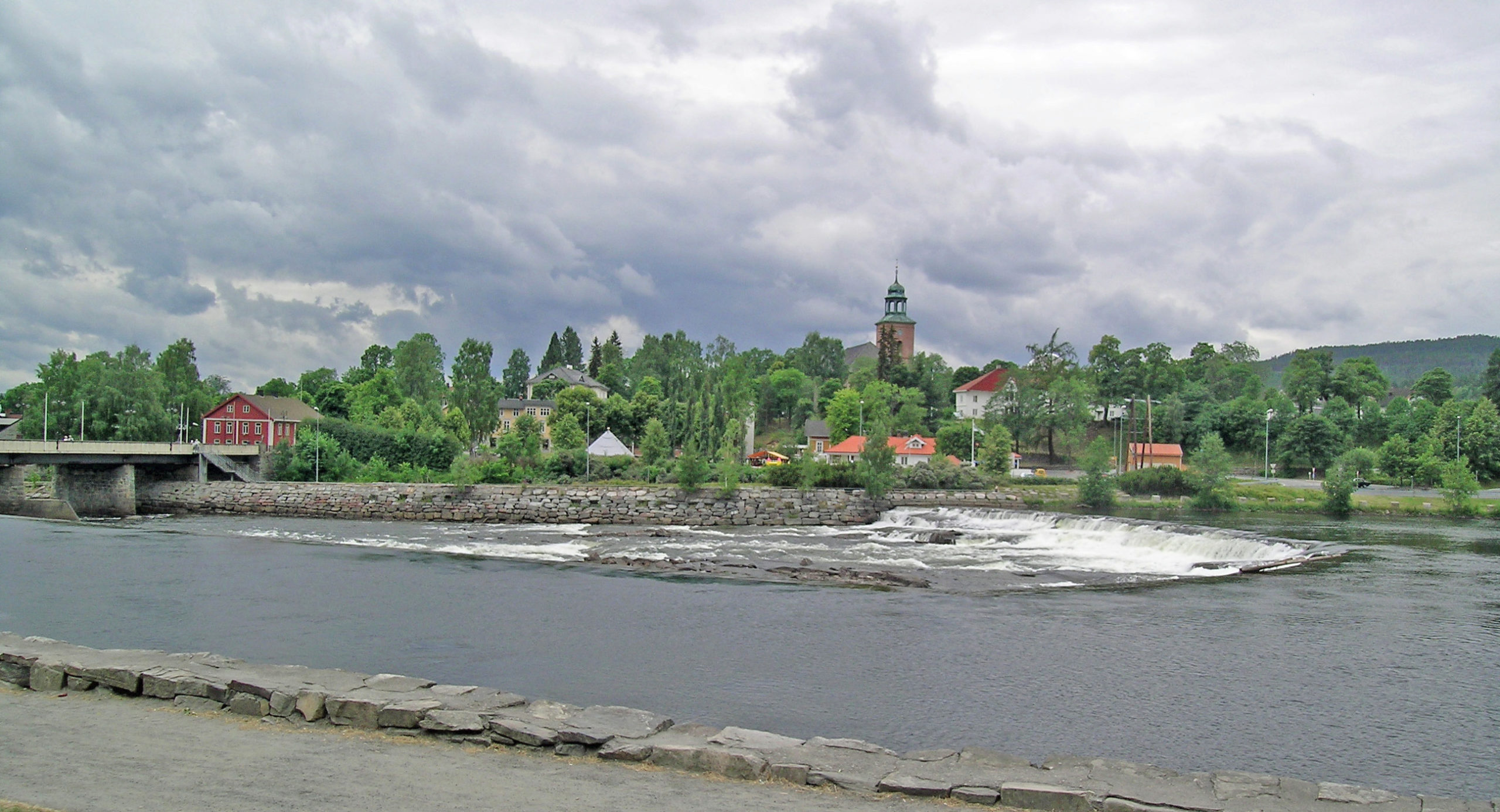 Knivstikking blir dagligdags, mann knivstukket i Kongsberg&nbsp;<span>(+)</span>
