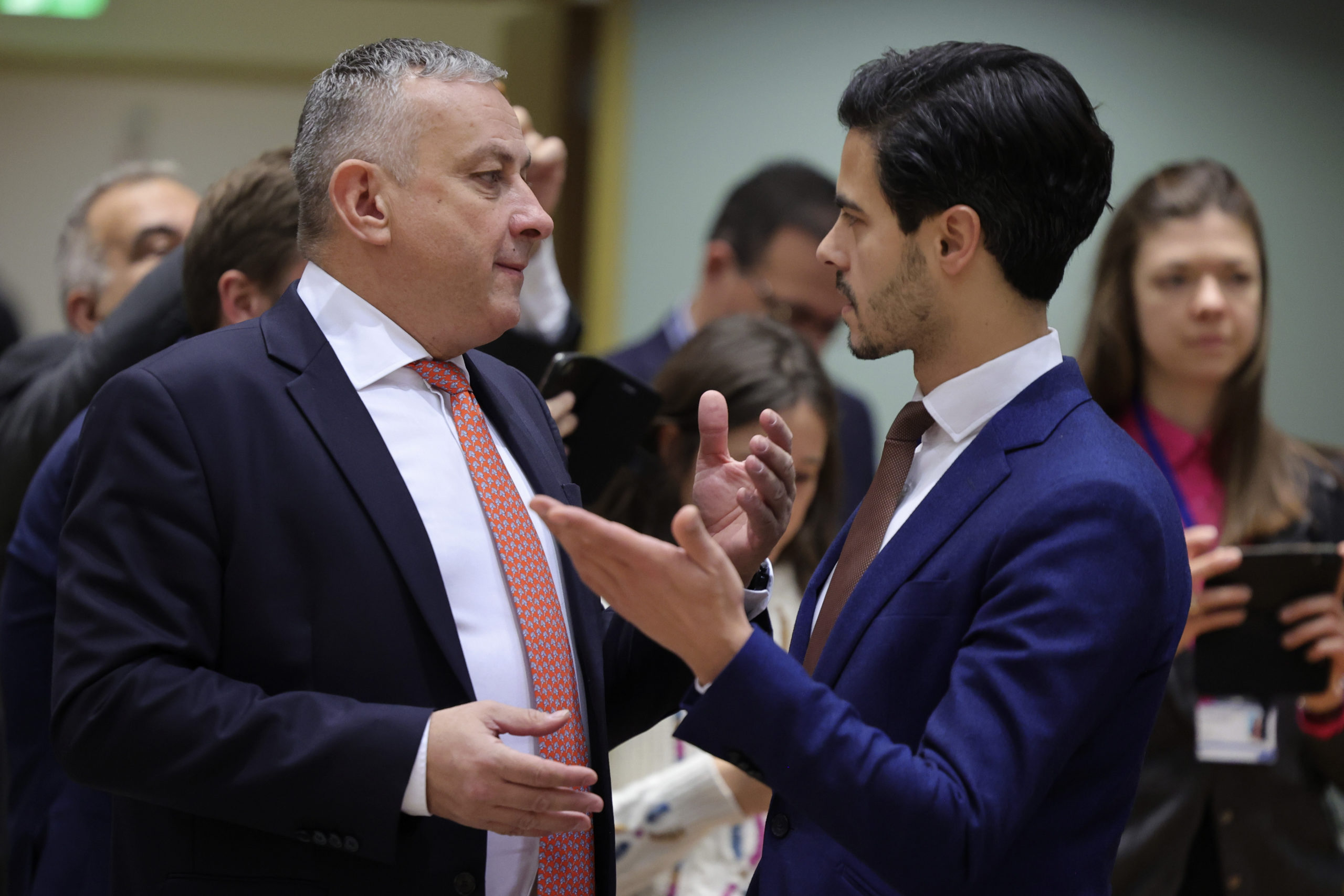 Nederland lanserer enorm milliardpakke for å redusere klimautslipp&nbsp;<span>(+)</span>