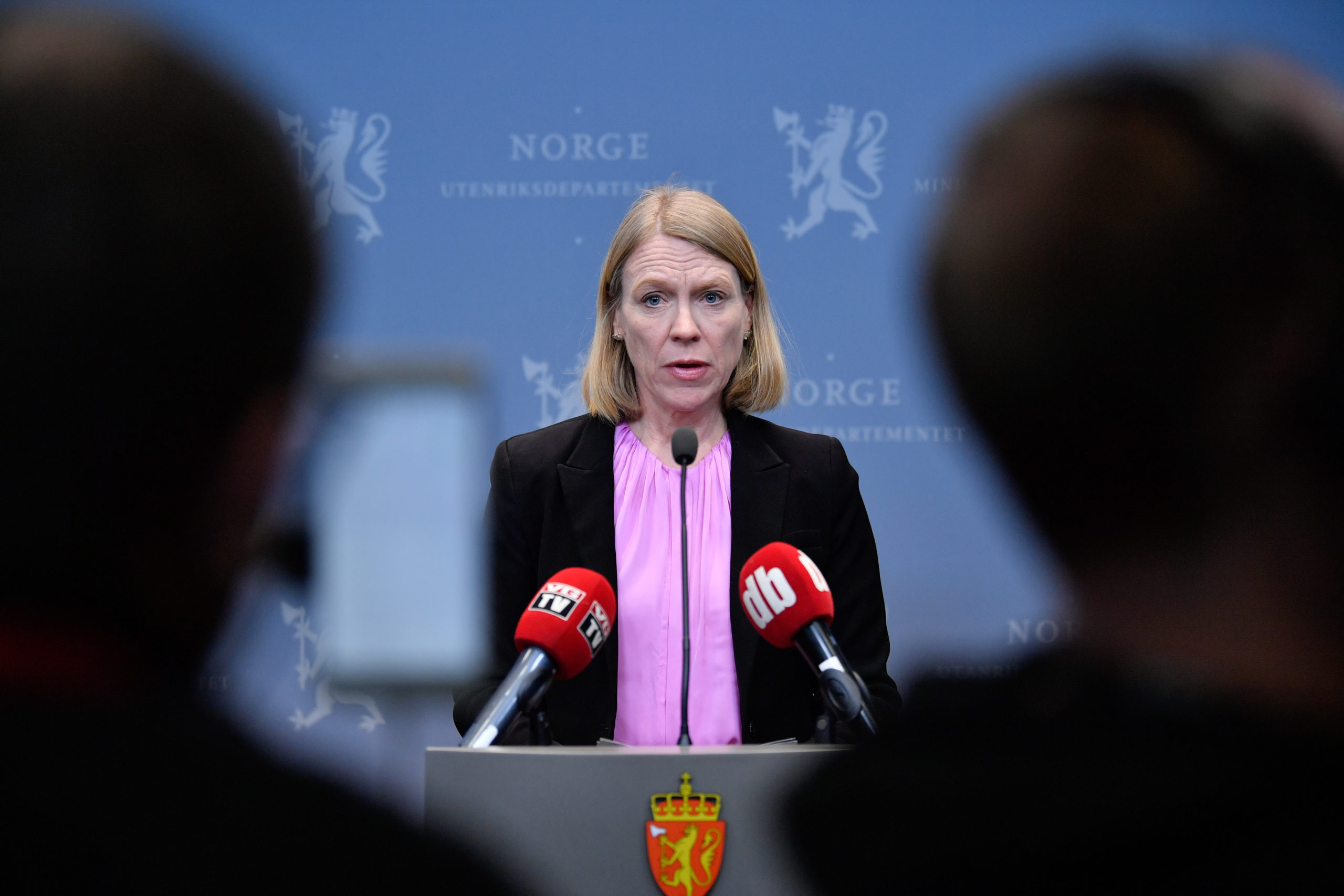 Norge innfører nytt sett med sanksjoner mot Putin og Russland&nbsp;<span>(+)</span>