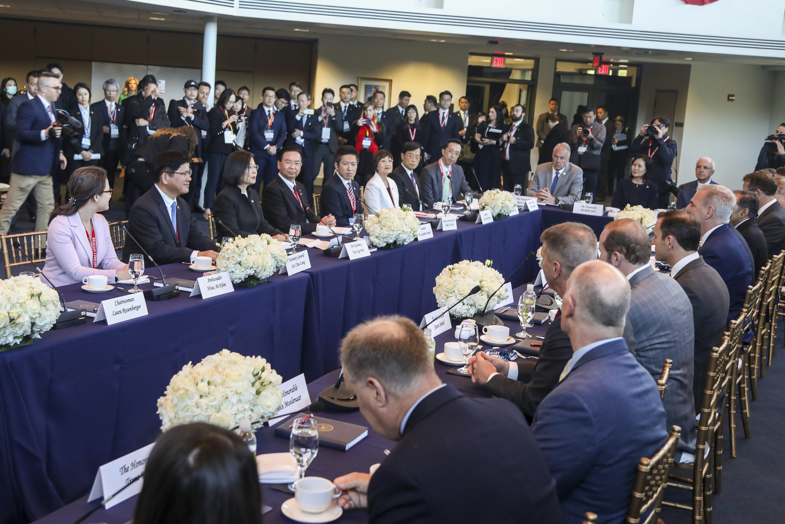 Kina med omfattende militærøvelse rett utenfor Taiwan&nbsp;<span>(+)</span>