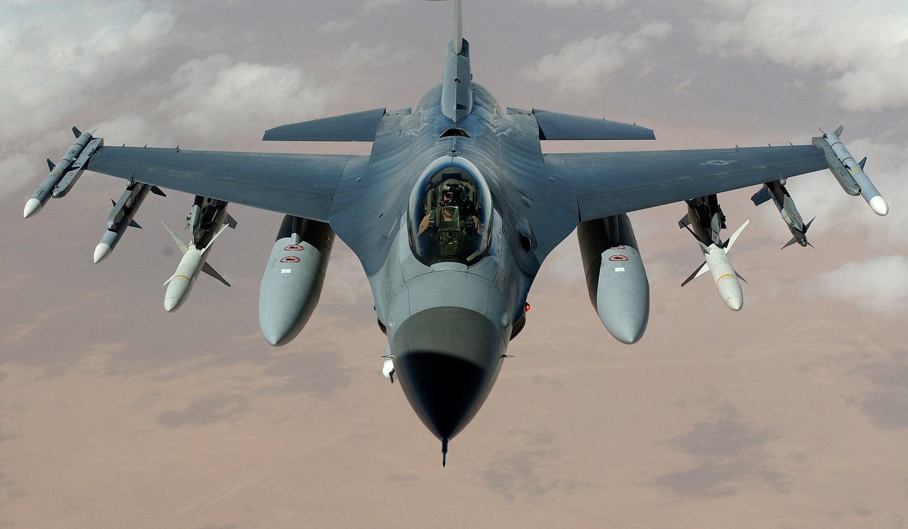 Russland advarer mot å gi Ukraina F-16-fly&nbsp;<span>(+)</span>