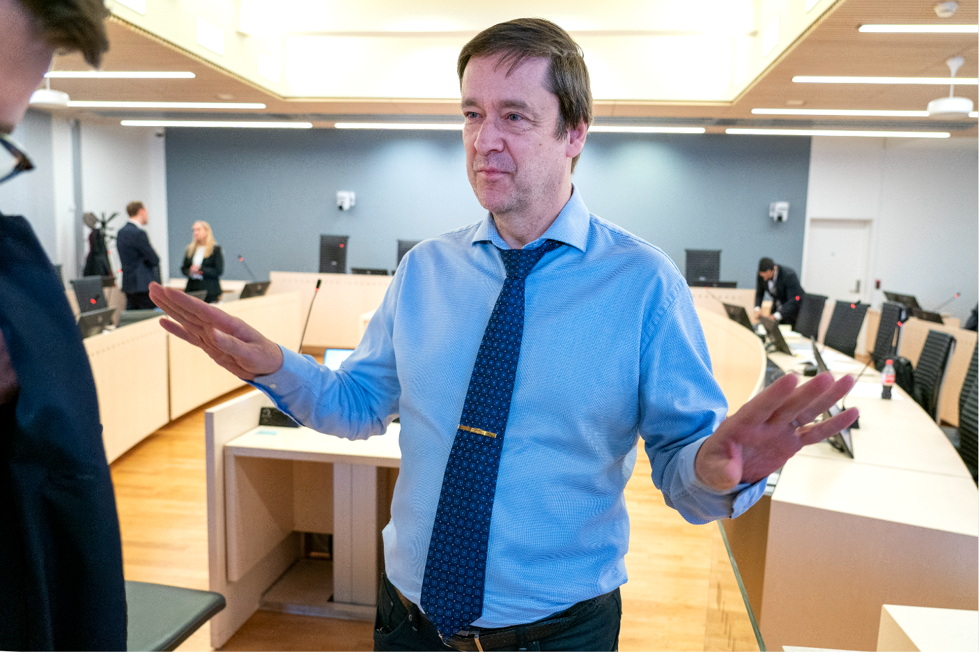 Voldstiltalt politimann hevder politiet ble drapstruet&nbsp;<span>(+)</span>