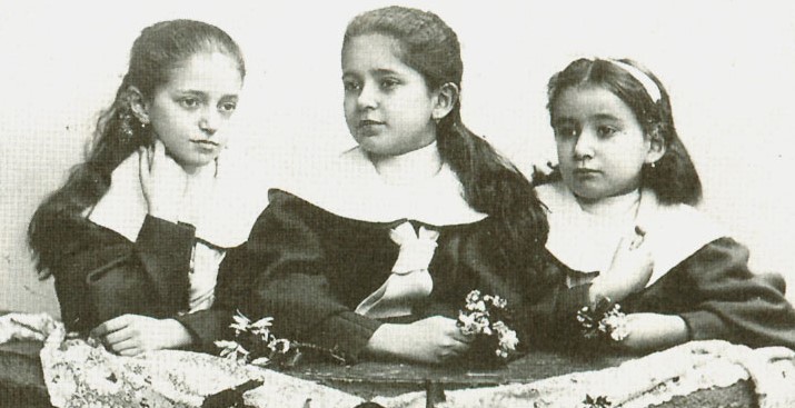 Franz Kafkas tre søstre (c.1898)&nbsp;<span>(+)</span>