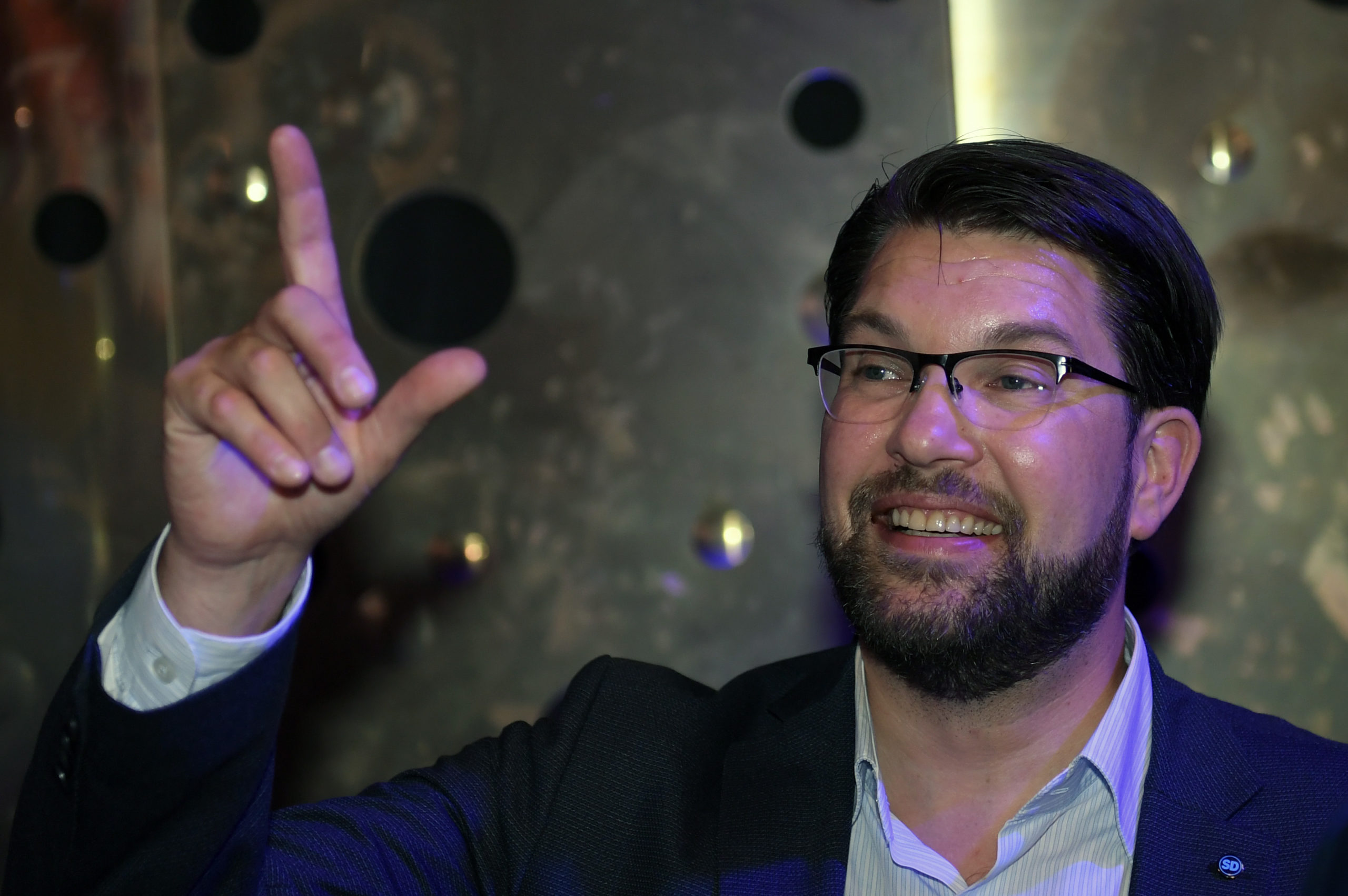 Åkesson vil stoppe bistand til land som ikke tar imot egne borgere etter avslag på asylsøknad&nbsp;<span>(+)</span>