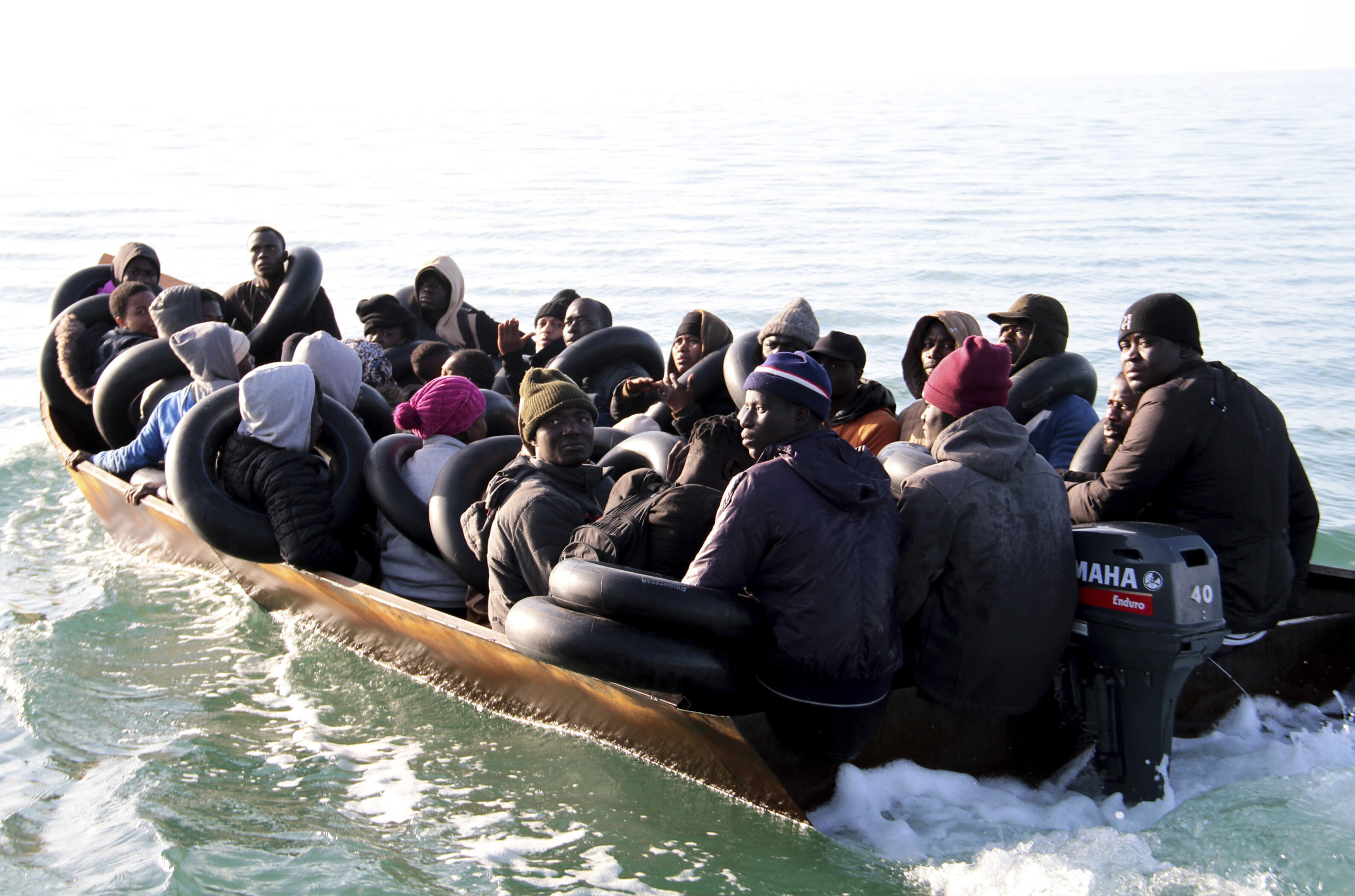 Afrikanske migranter vil vekk fra Tunisia – risikerer livet for drømmen om Europa&nbsp;<span>(+)</span>