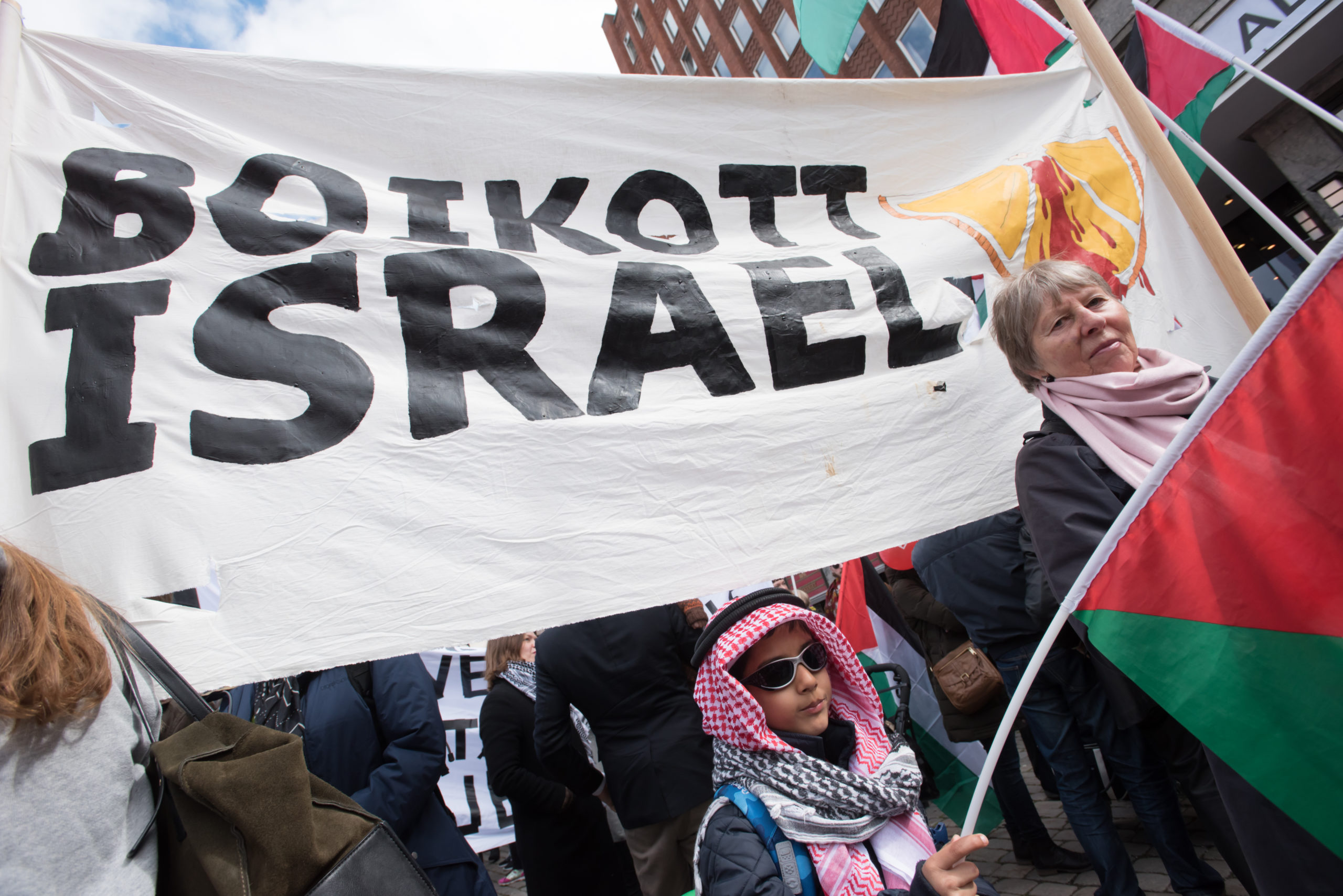 Medlemmer av Israels parlament ber Norge slutte å finansiere NGO som er pro terrorisme&nbsp;<span>(+)</span>