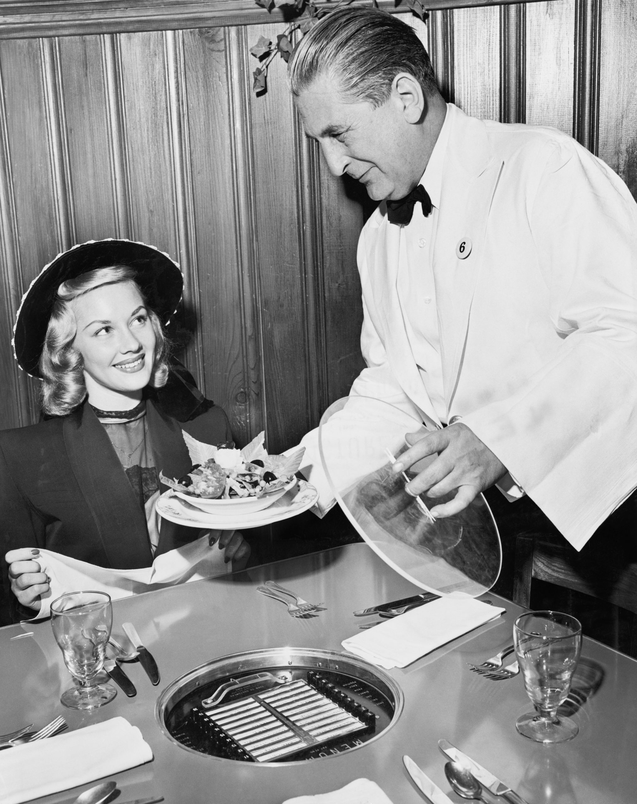 Tove Bjørgaas svartmaler restaurantbransjen i USA: Tips er arv fra slavetiden&nbsp;<span>(+)</span>