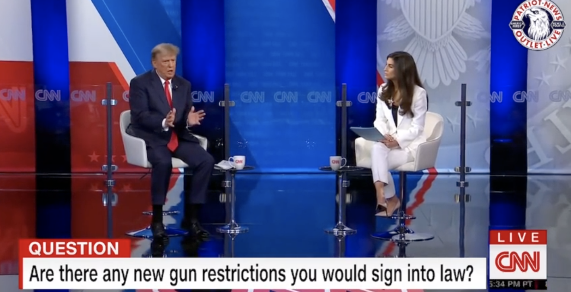 Trump vasker gulvet med CNN-programleder&nbsp;<span>(+)</span>