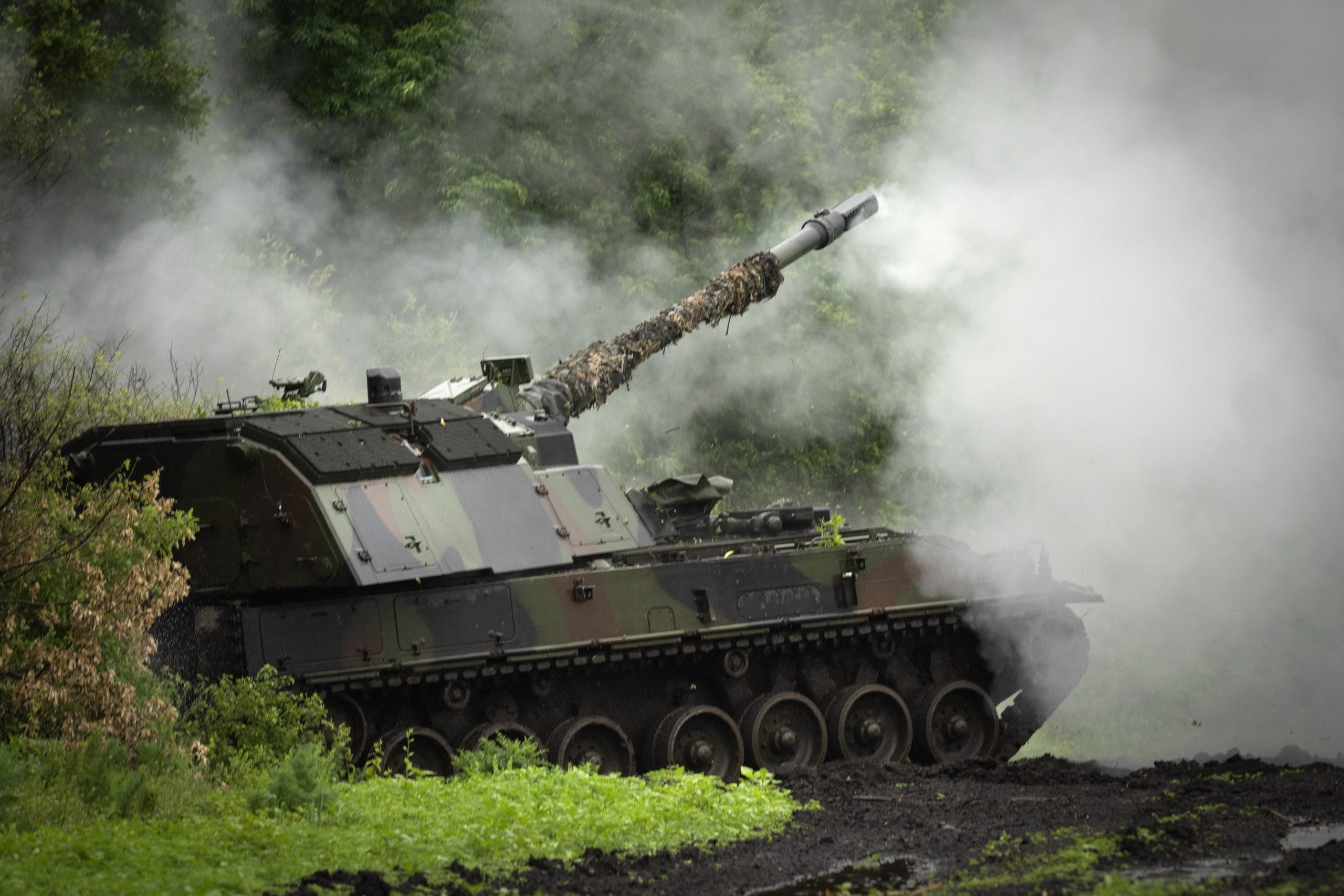 Nato-land er i ferd med å tømme lagrene av våpen og ammunisjon&nbsp;<span>(+)</span>