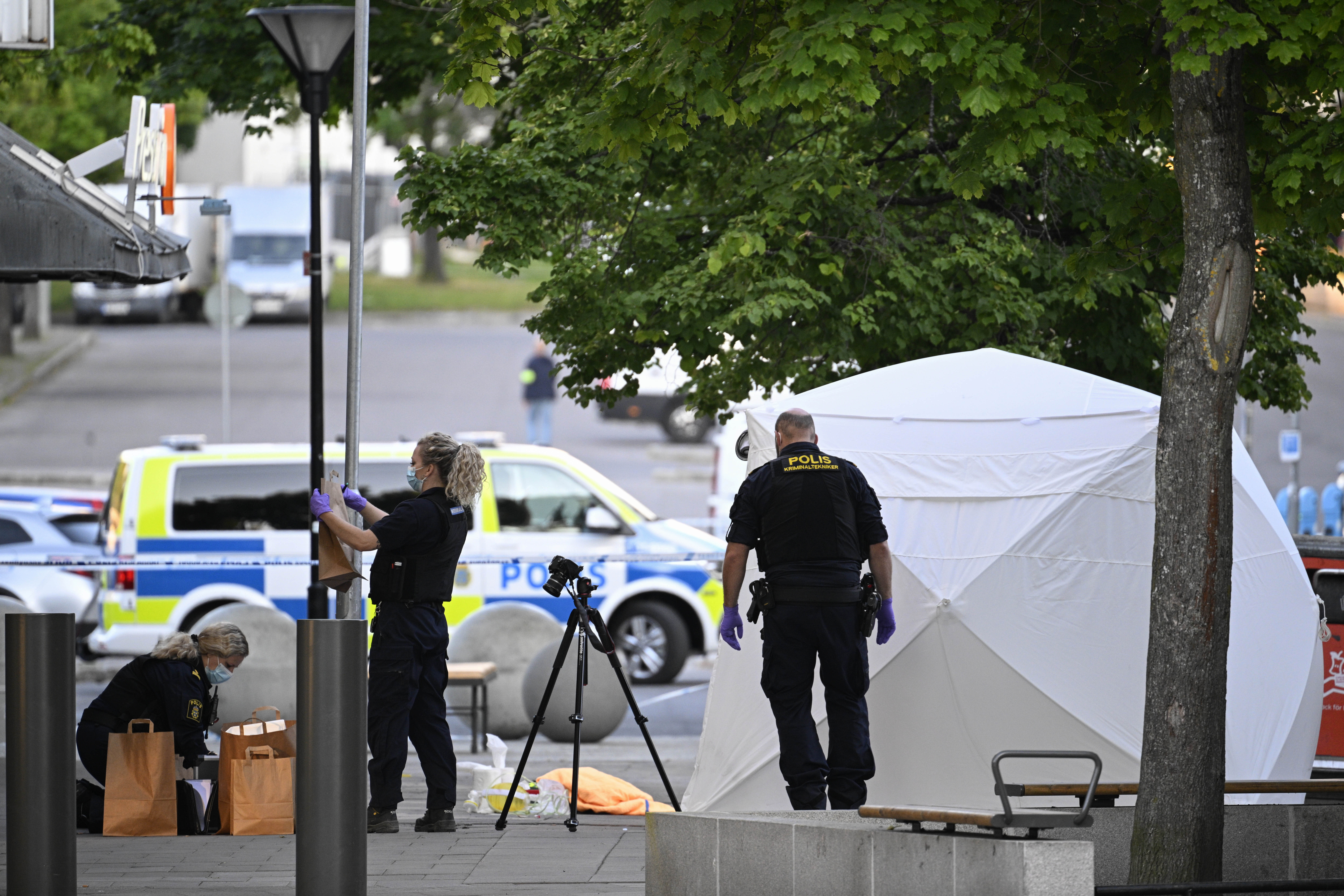 15-åring skutt og drept i Stockholm – sju skutt på ett døgn&nbsp;<span>(+)</span>