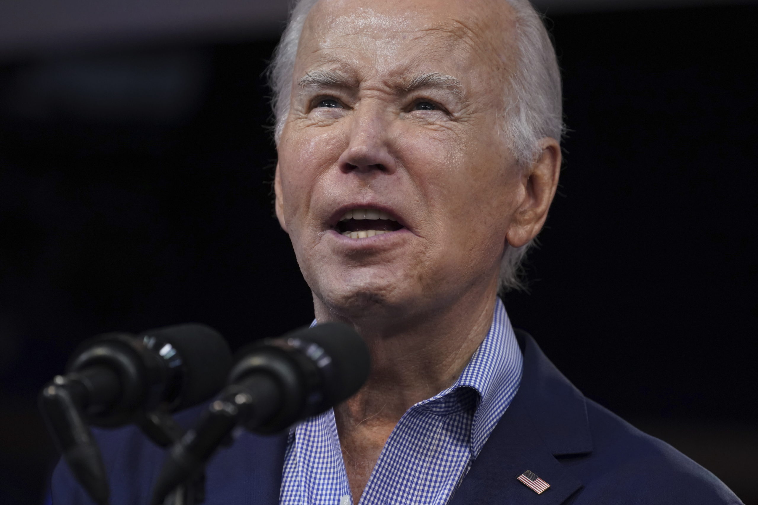 Med Trump tjener folk 21.000 dollar mer, med Biden taper de 61.000 dollar&nbsp;<span>(+)</span>