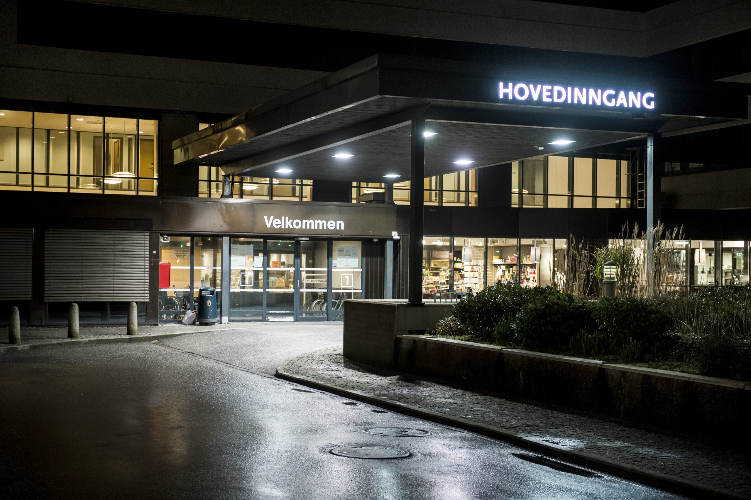 Tvangsinnlagt for «konspirasjons&shy;teoretiske» forestillinger&nbsp;<span>(+)</span>