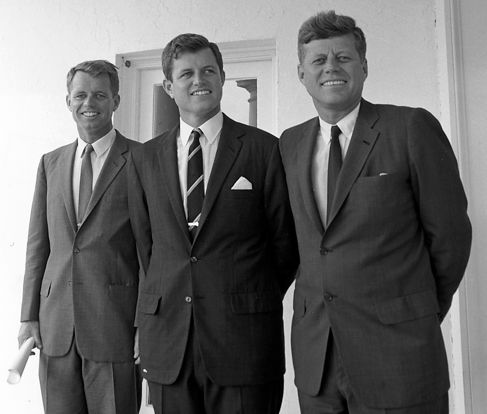 Robert F. Kennedy Jr. lover gransking av attentat på JFK og RFK – hevder CIA var involvert&nbsp;<span>(+)</span>