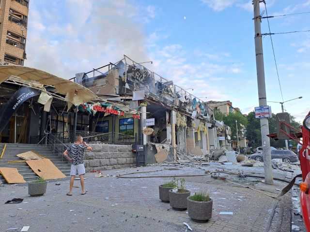 Minst 31 personer såret i russisk angrep mot Kharkiv&nbsp;<span>(+)</span>