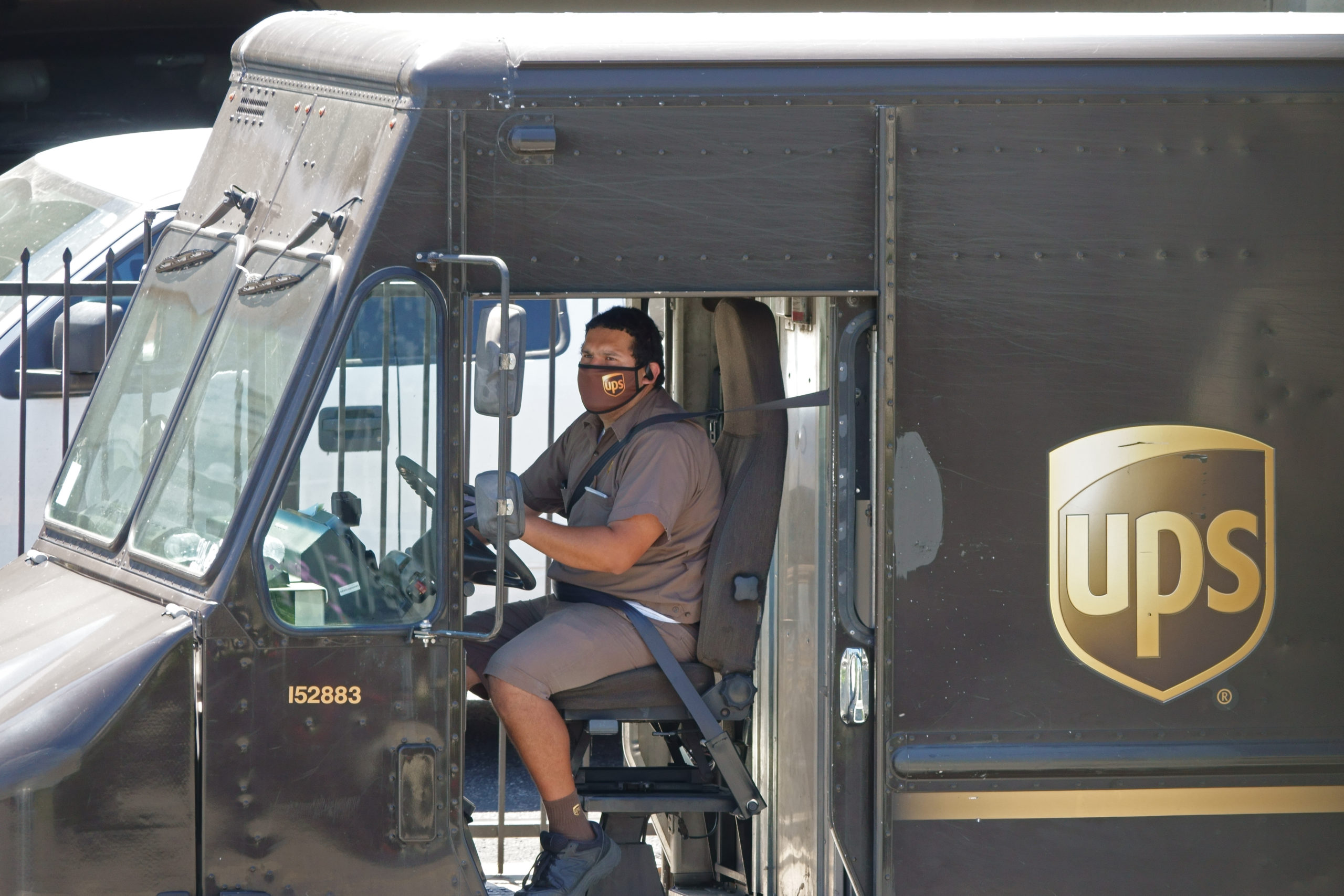 UPS-sjåfører i USA kan ha årslønn på opptil 1,7 millioner kroner&nbsp;<span>(+)</span>
