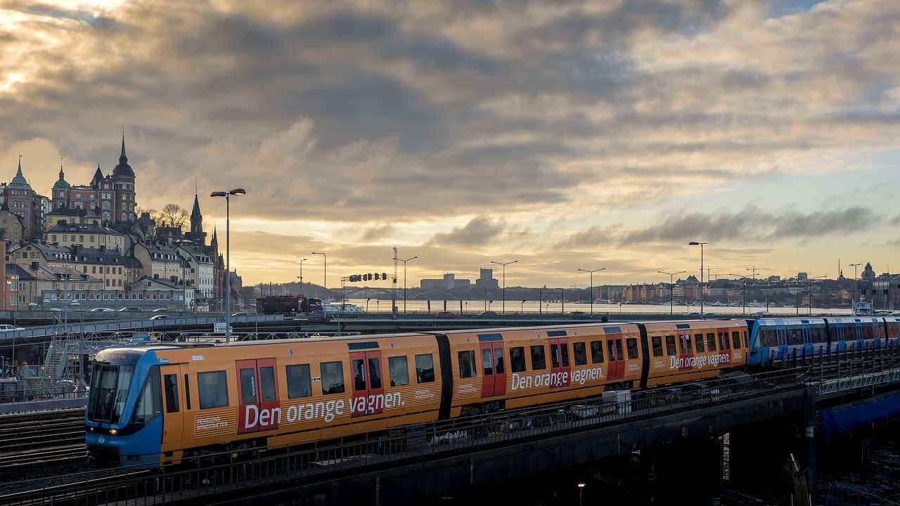 Drapsforsøk i Stockholm: Mann forsøkte å dytte jente ut i togsporet&nbsp;<span>(+)</span>