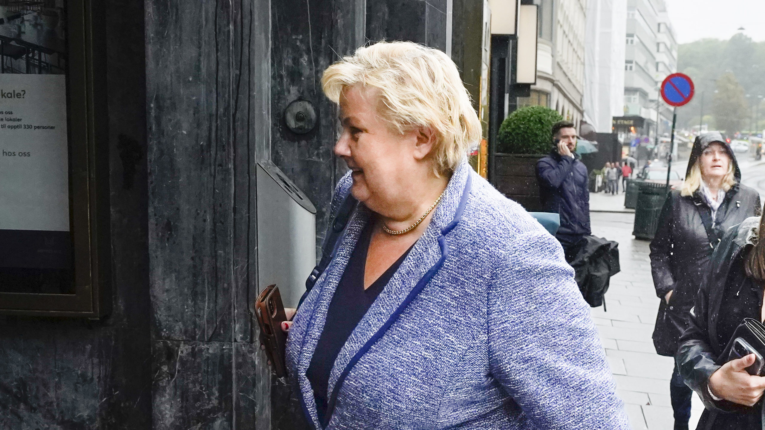 Erna tvinges til å gå&nbsp;<span>(+)</span>