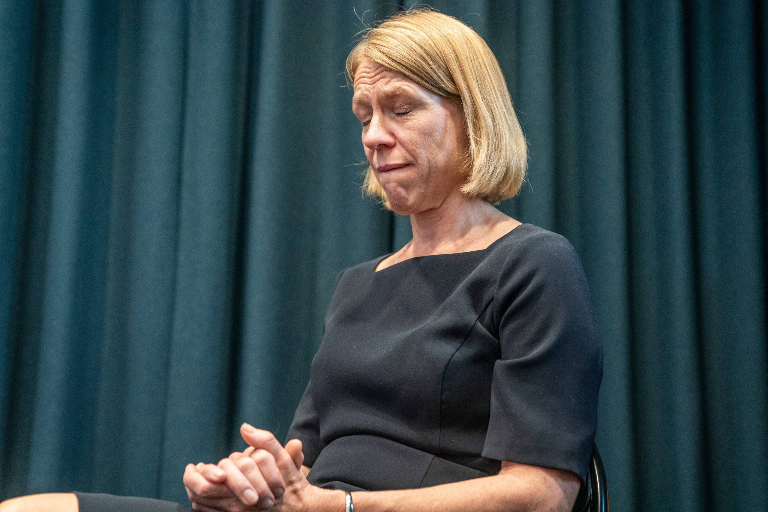 Støre tar lett på regelbrudd&nbsp;<span>(+)</span>
