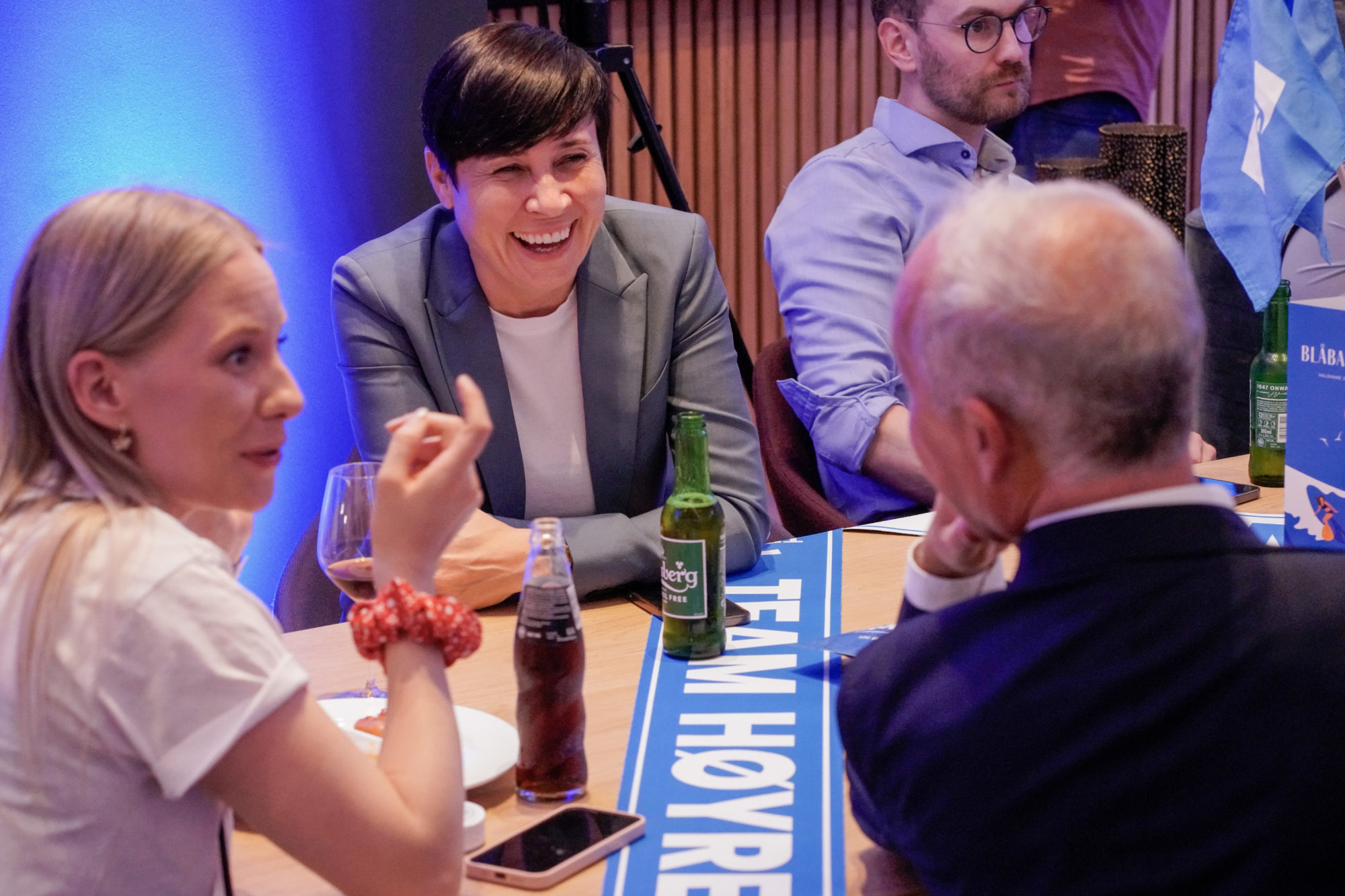 Prognoser: Høyre klart største parti – kjempe&shy;smell for Støre og Vedum&nbsp;<span>(+)</span>