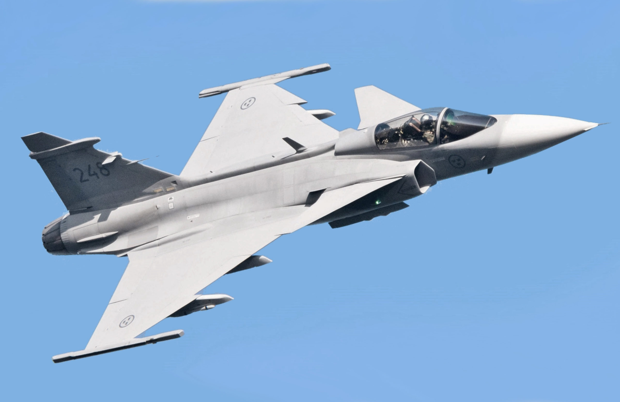 Et flertall i Sveriges riksdag vil sende Gripen-fly til Ukraina&nbsp;<span>(+)</span>