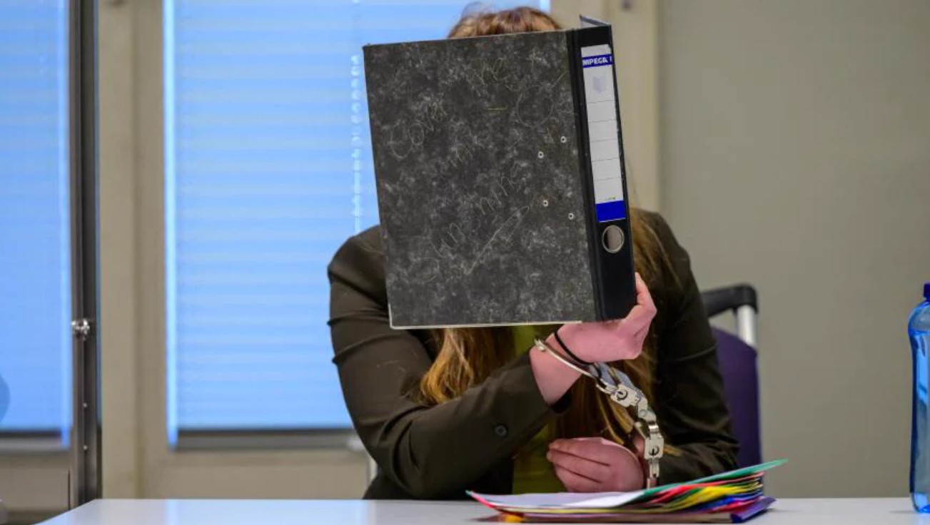 Planla massemord: Åtte og et halvt års fengsel for hjem&shy;vendt IS-brud&nbsp;<span>(+)</span>