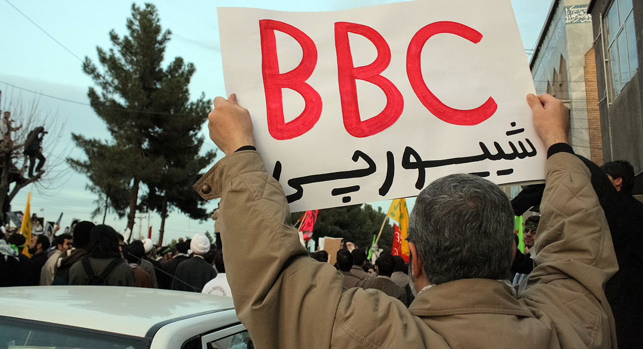 BBC suspenderer flere arabiske journalister for støtte til Hamas&nbsp;<span>(+)</span>