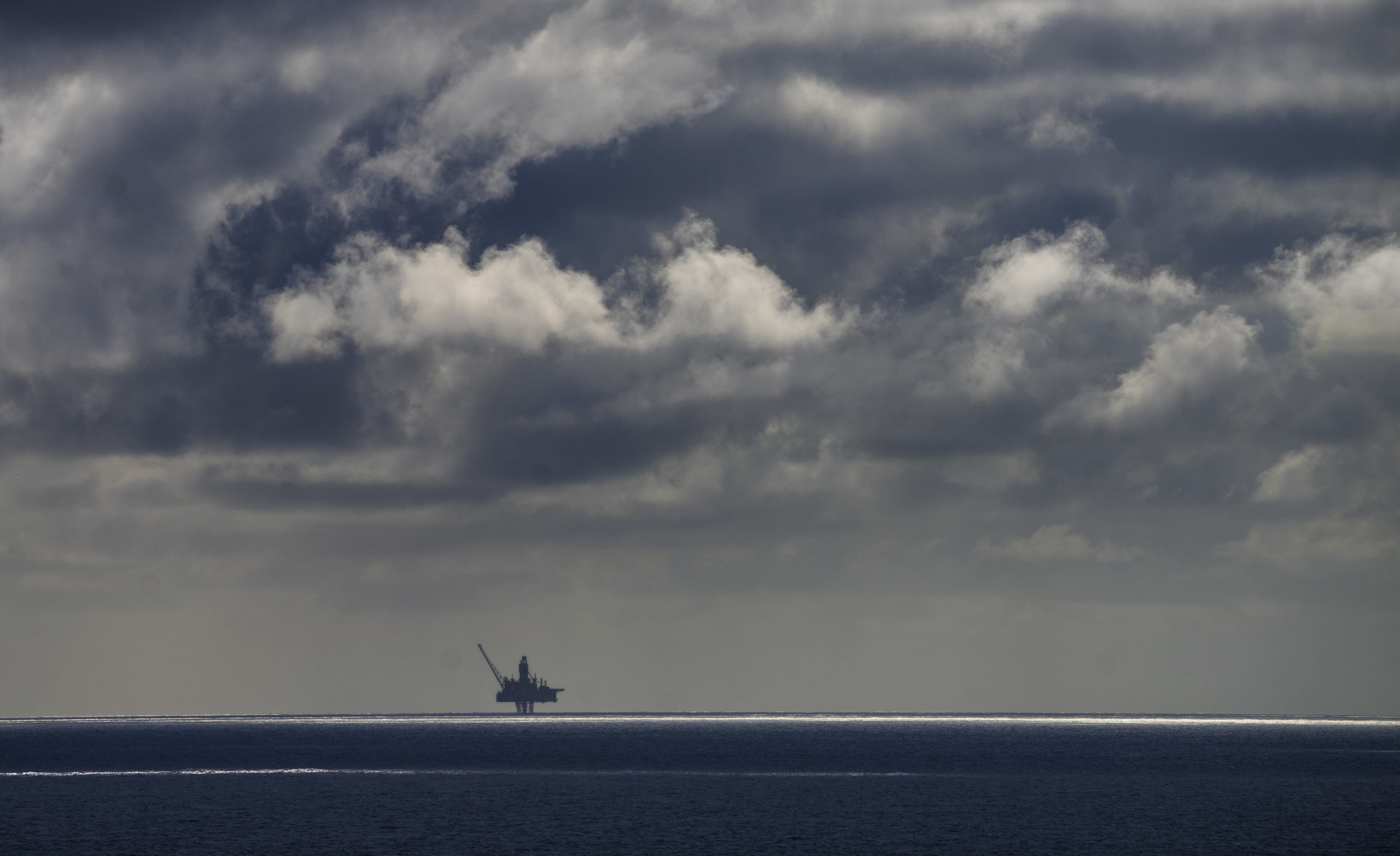Klimautvalget ber regjeringen lage en plan for nedfasing av olje&nbsp;<span>(+)</span>