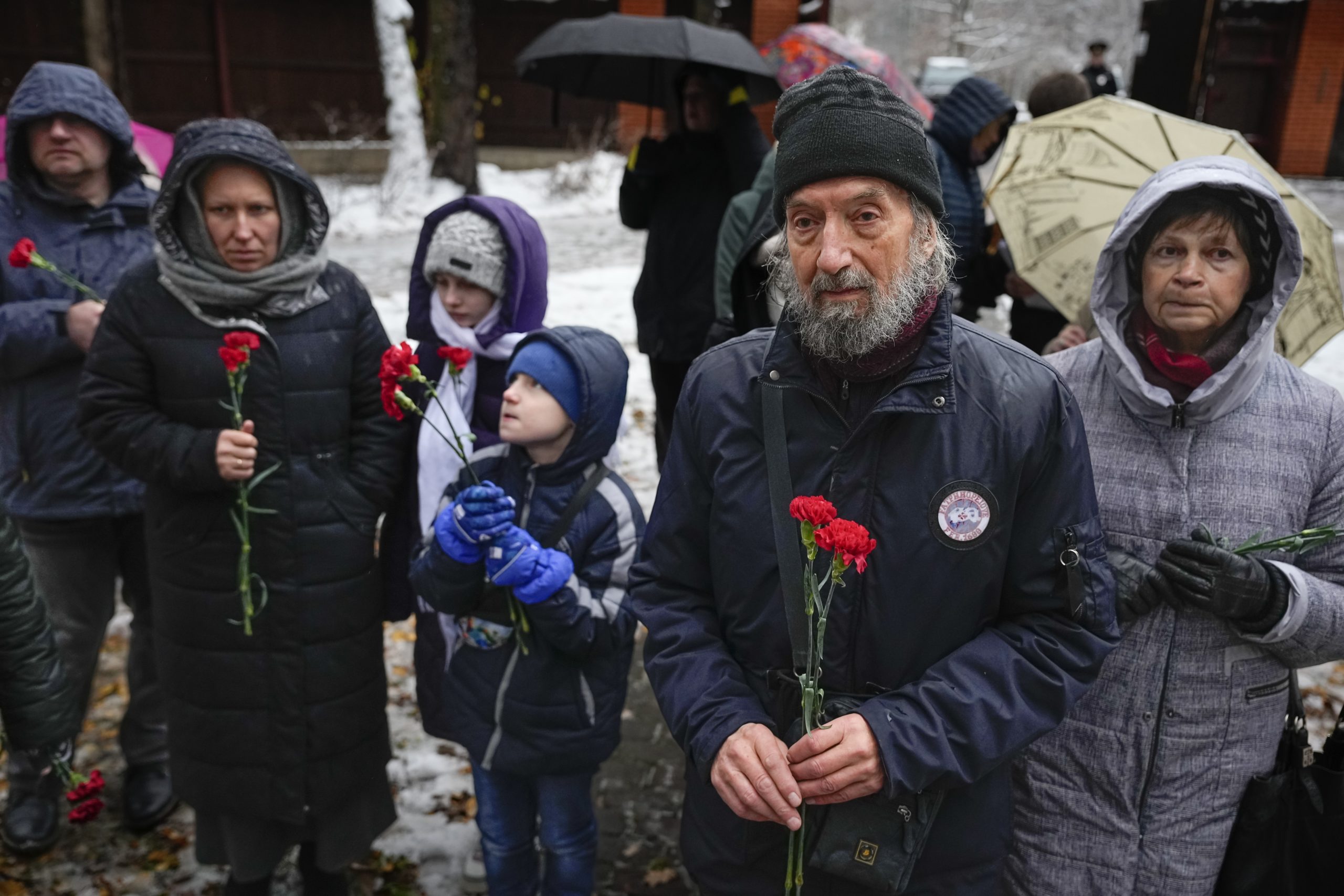 Russlands lidelse inngravert i vanlige menneskers ansikt&nbsp;<span>(+)</span>