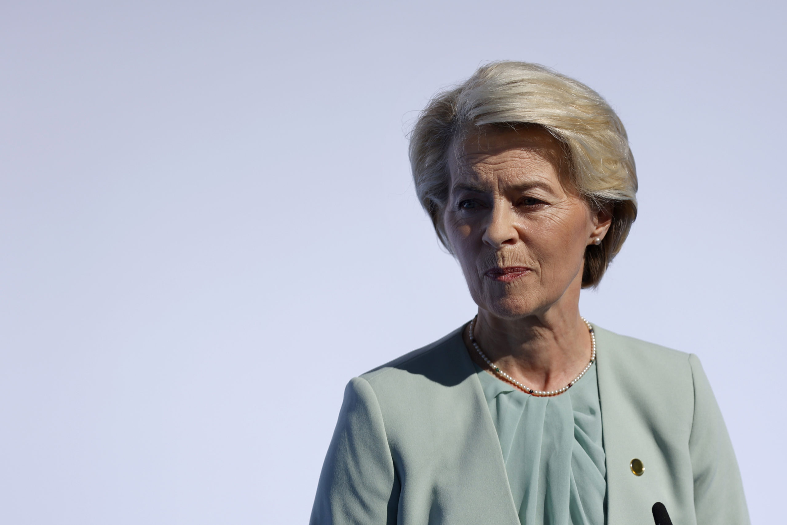 Økende kritikk mot Ursula von der Leyen etter Israel-tur&nbsp;<span>(+)</span>