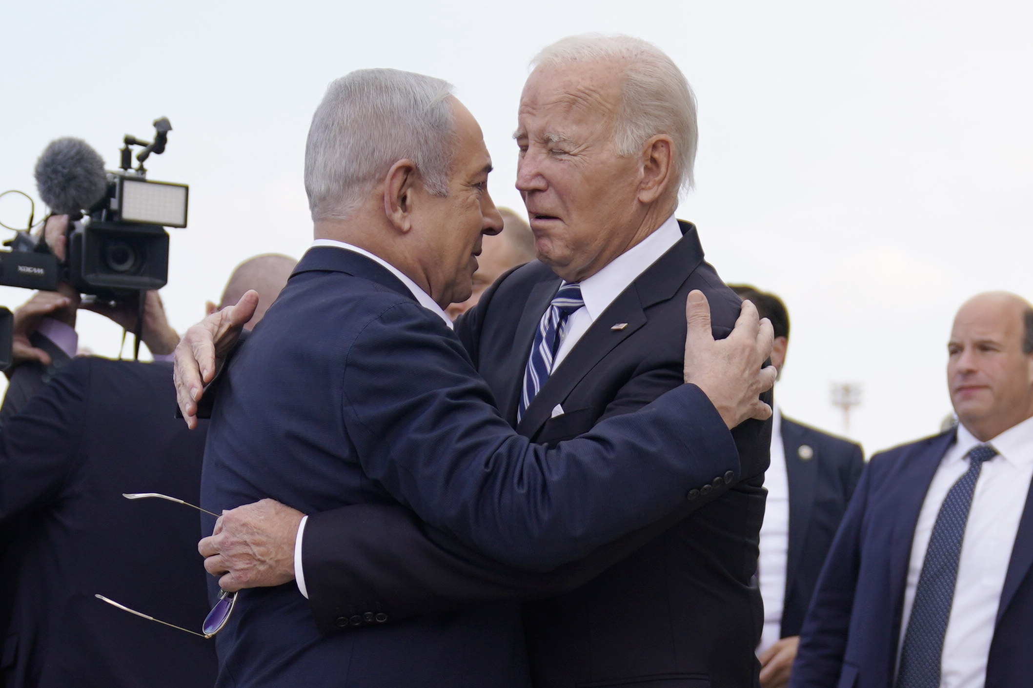 Biden: -Det ser ut til at bombingen ble gjort av den andre siden&nbsp;<span>(+)</span>