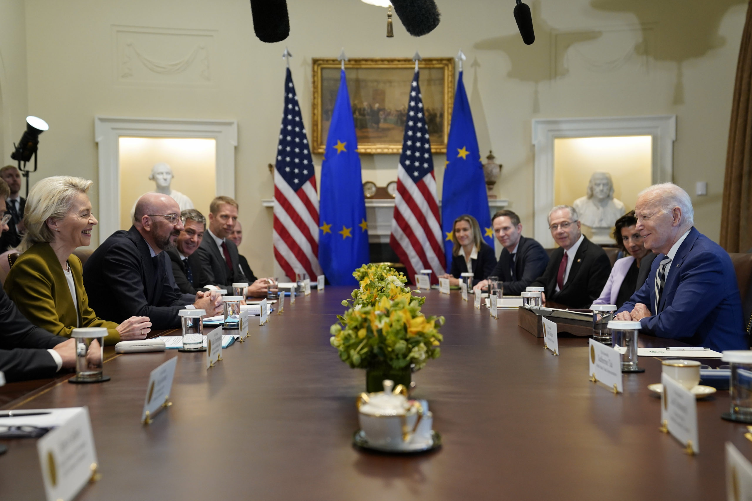 EU og USA hevder de står sammen om Israel og Ukraina&nbsp;<span>(+)</span>