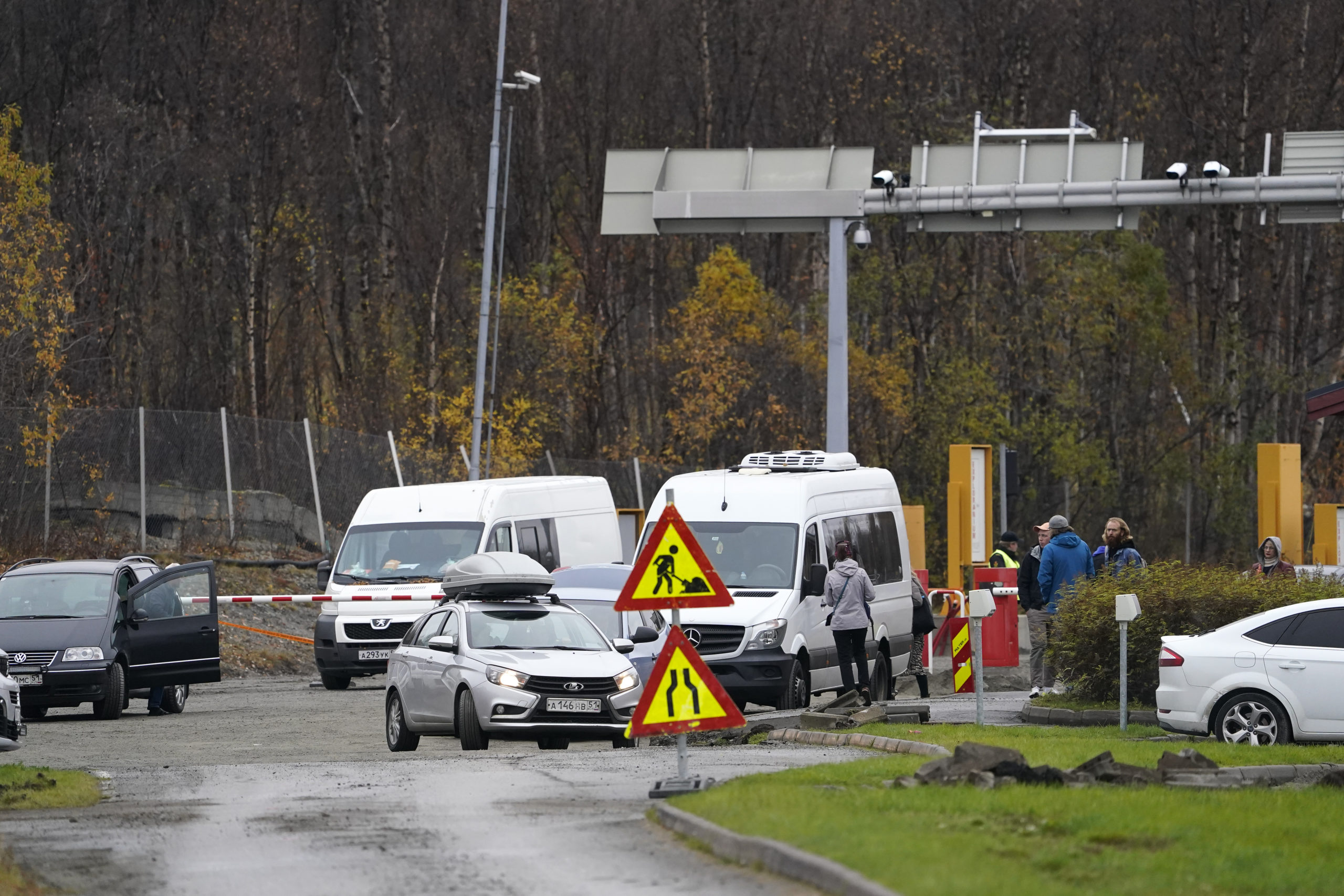 Nå vurderer også Støre å stenge grensen mot Russland&nbsp;<span>(+)</span>