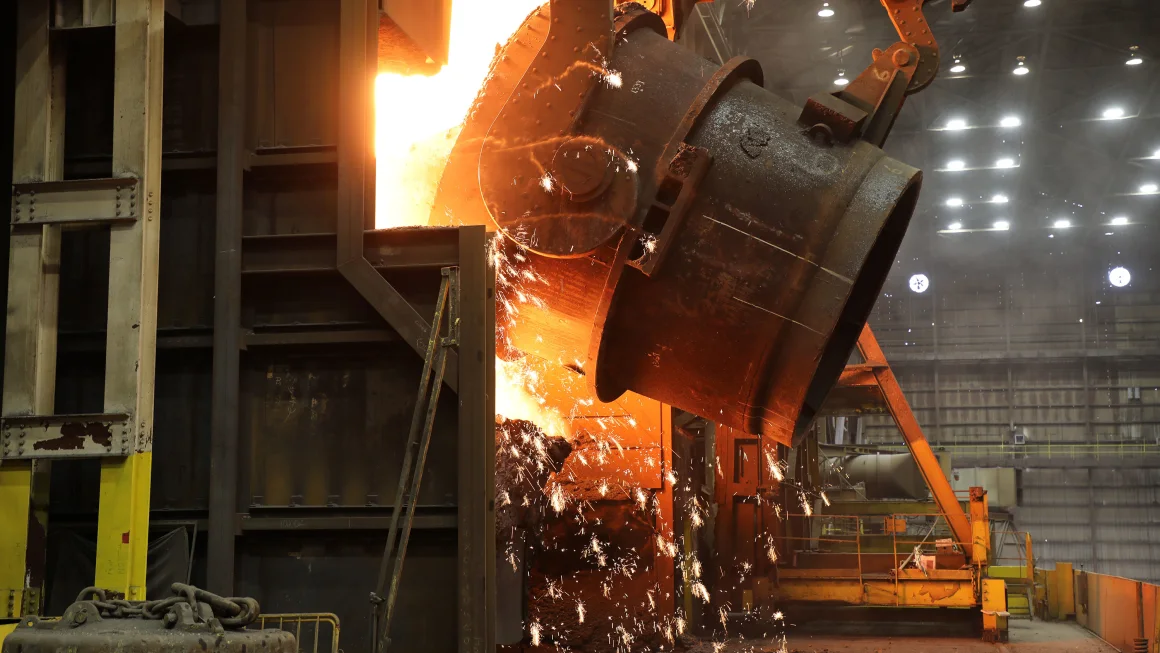 U.S. Steel blir kjøpt opp av japanske Nippon Steel&nbsp;<span>(+)</span>