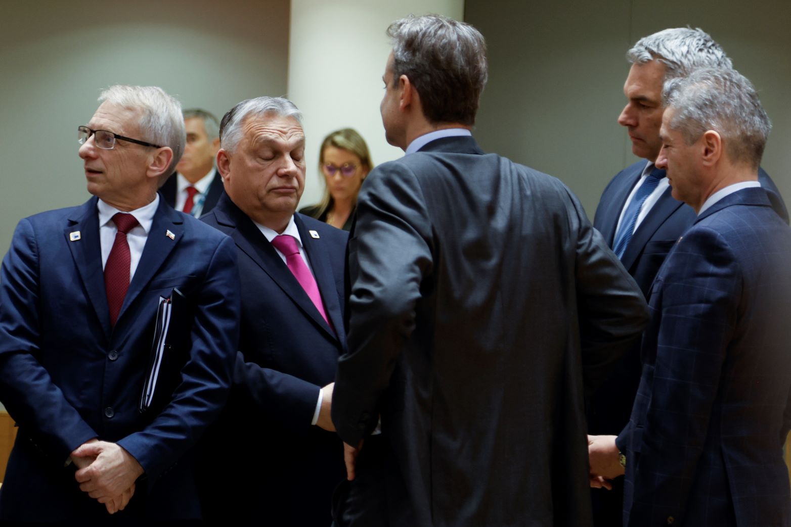 EU åpner døren for Ukraina: Orban ga etter   &nbsp;<span>(+)</span>