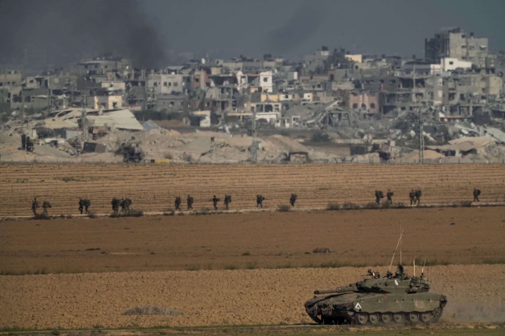 Israel rykker sørover i Gaza: – Terroristene i ferd med å bryte sammen&nbsp;<span>(+)</span>