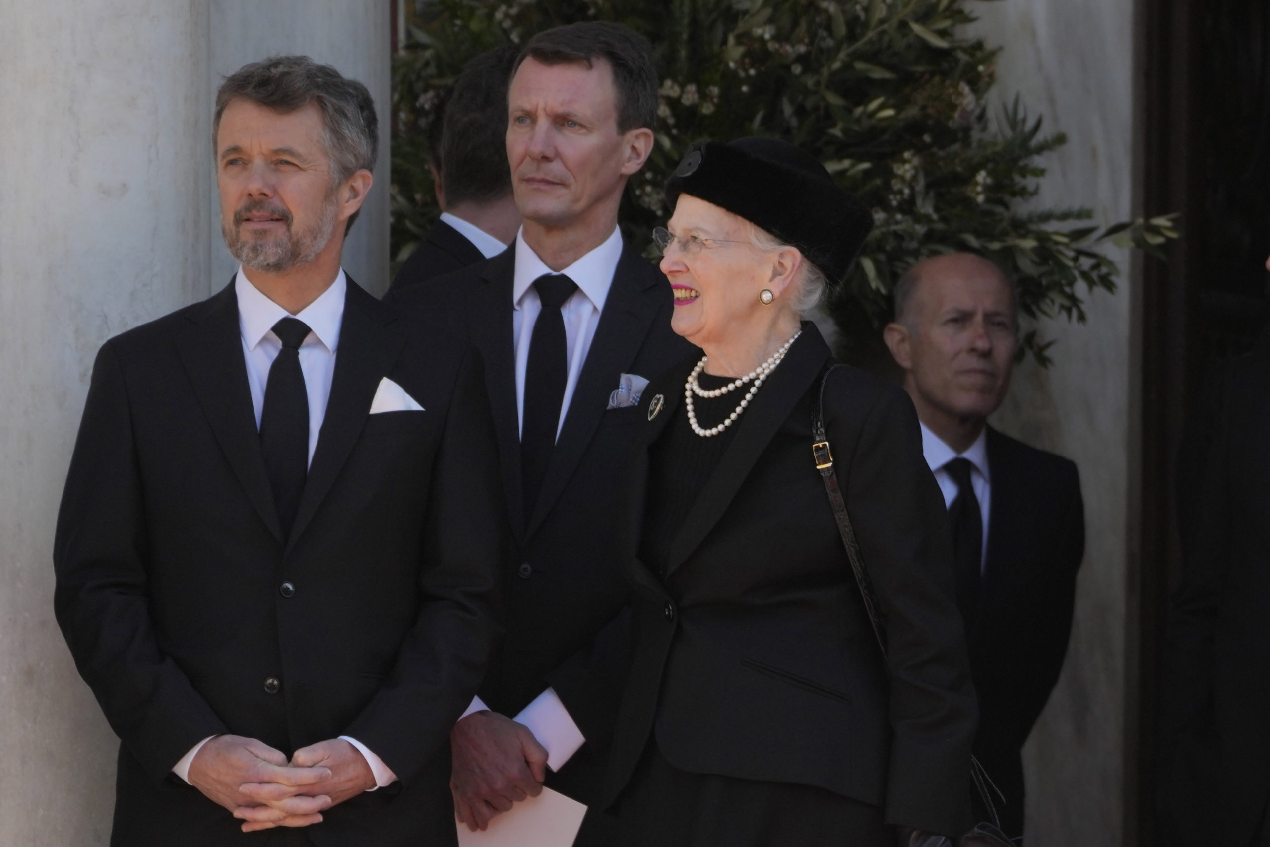 Dronning Margrethe abdiserer&nbsp;<span>(+)</span>