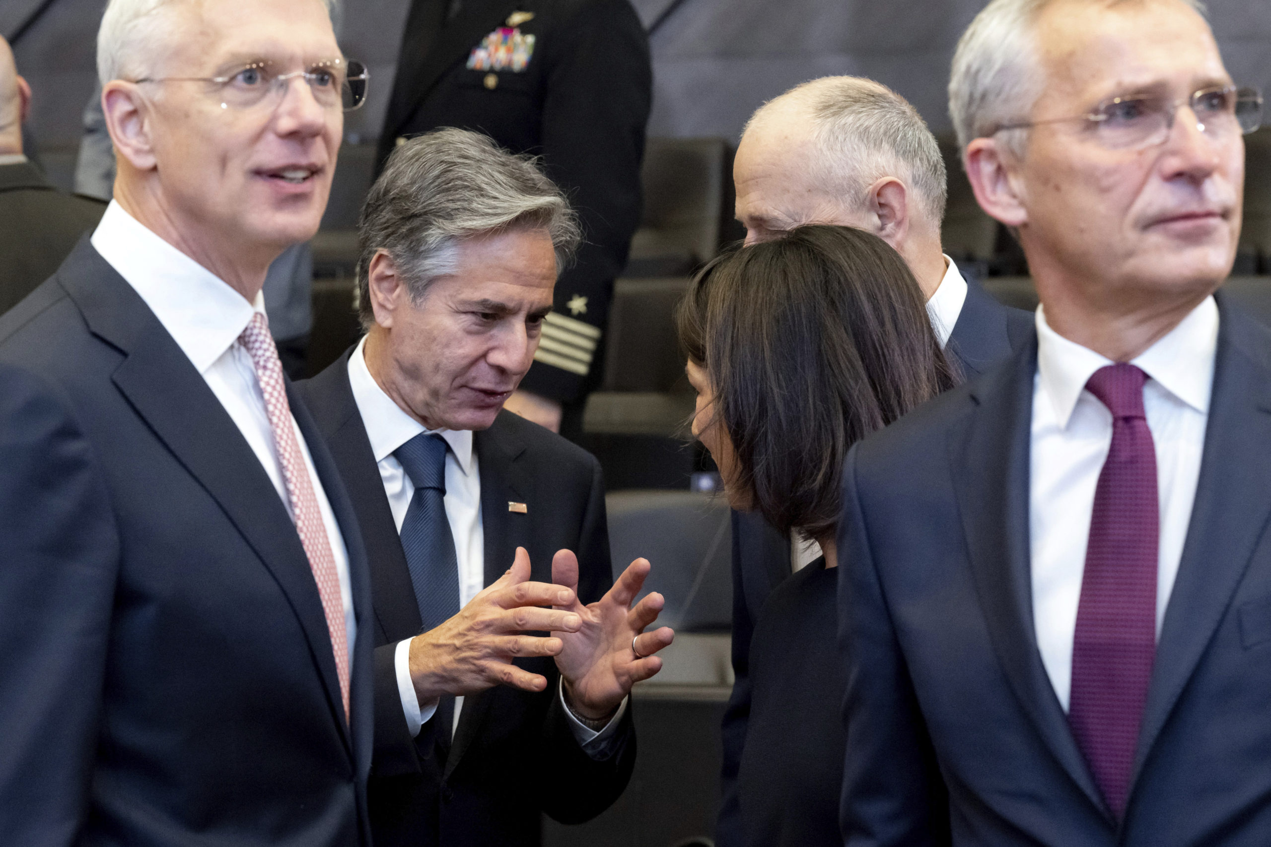 Stoltenberg vs Orban: Kamp om penger til Ukraina&nbsp;<span>(+)</span>