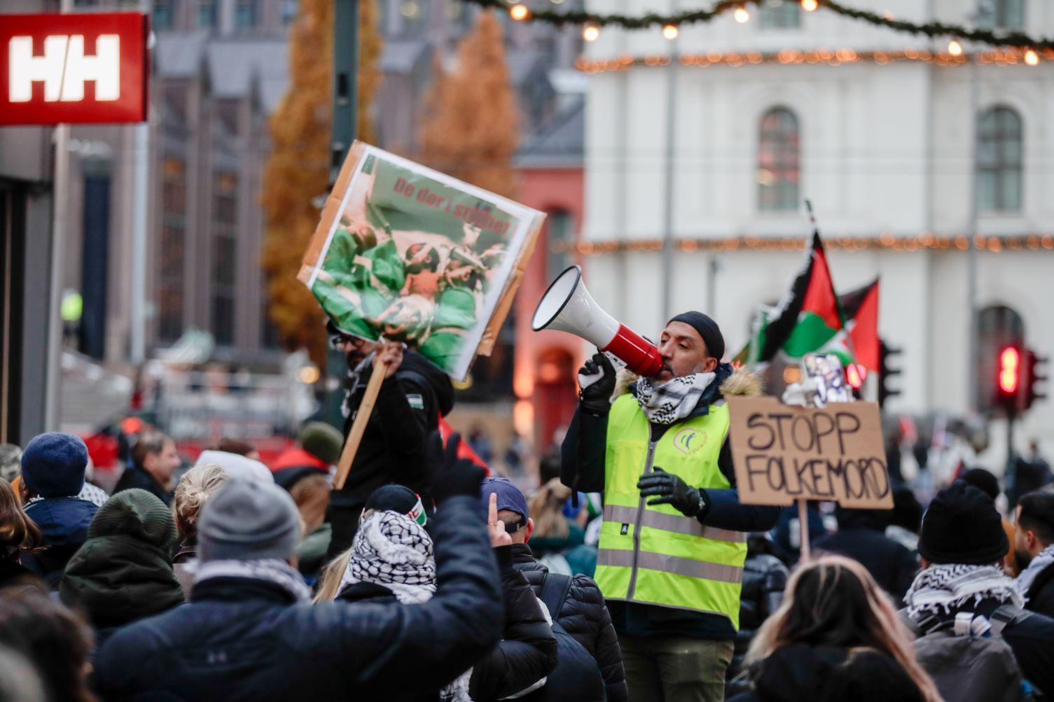 Danske folketings&shy;medlemmer trues på grunn av krigen i Midtøsten&nbsp;<span>(+)</span>