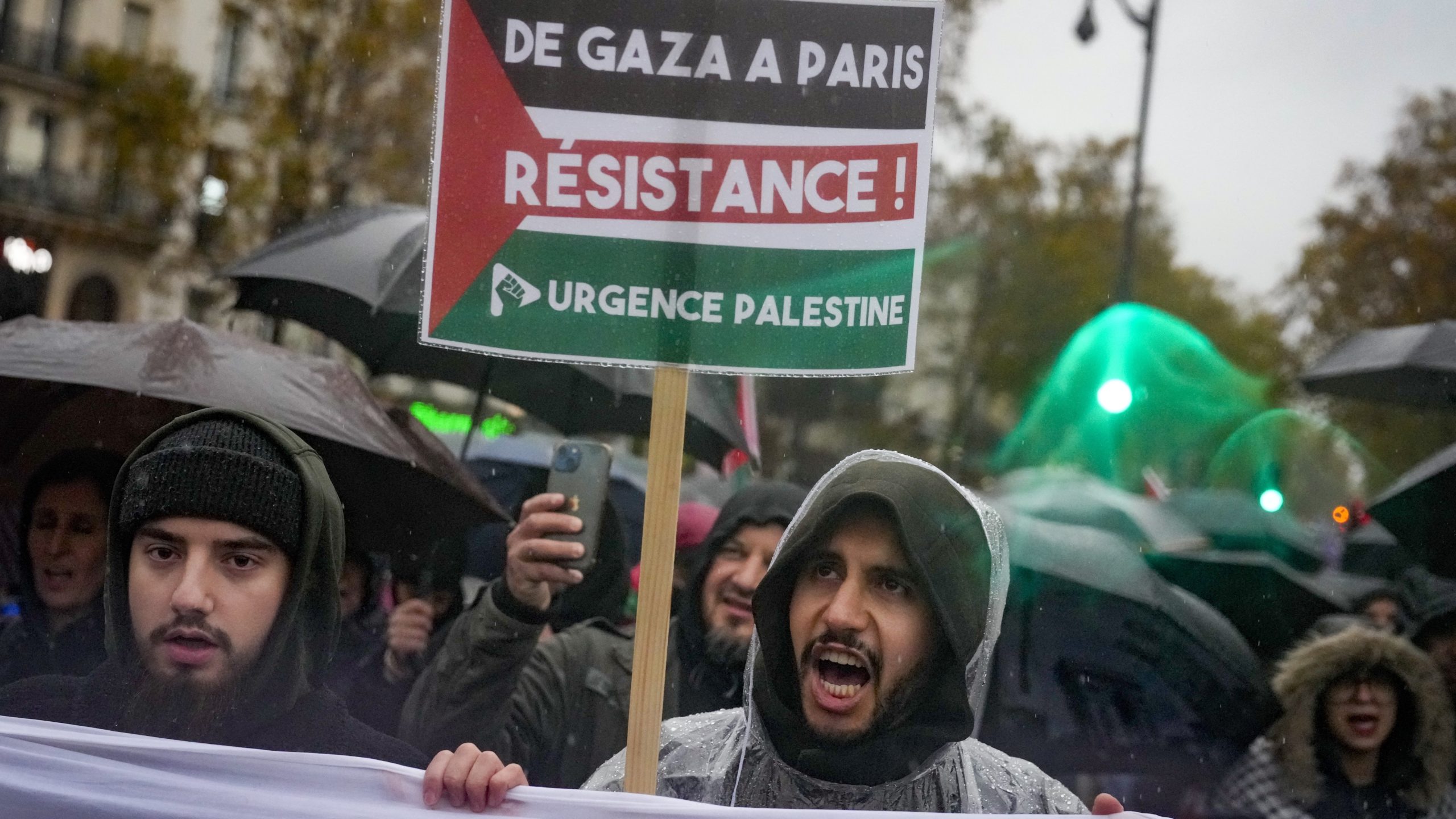 Nesten halvparten av muslimer i Frankrike sier Hamas-terror er «motstand mot kolonisering»&nbsp;<span>(+)</span>