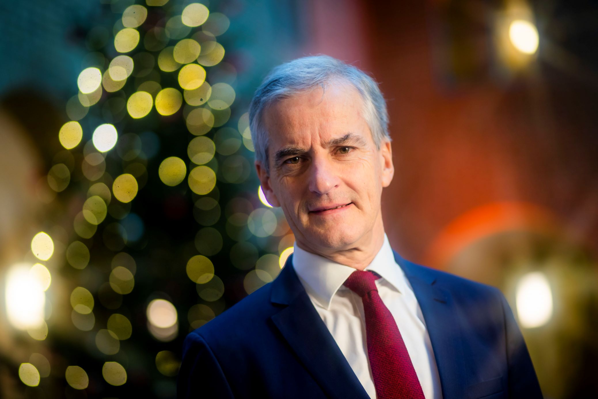 Støre med julebudskap til folket: – Følg stjernene&nbsp;<span>(+)</span>