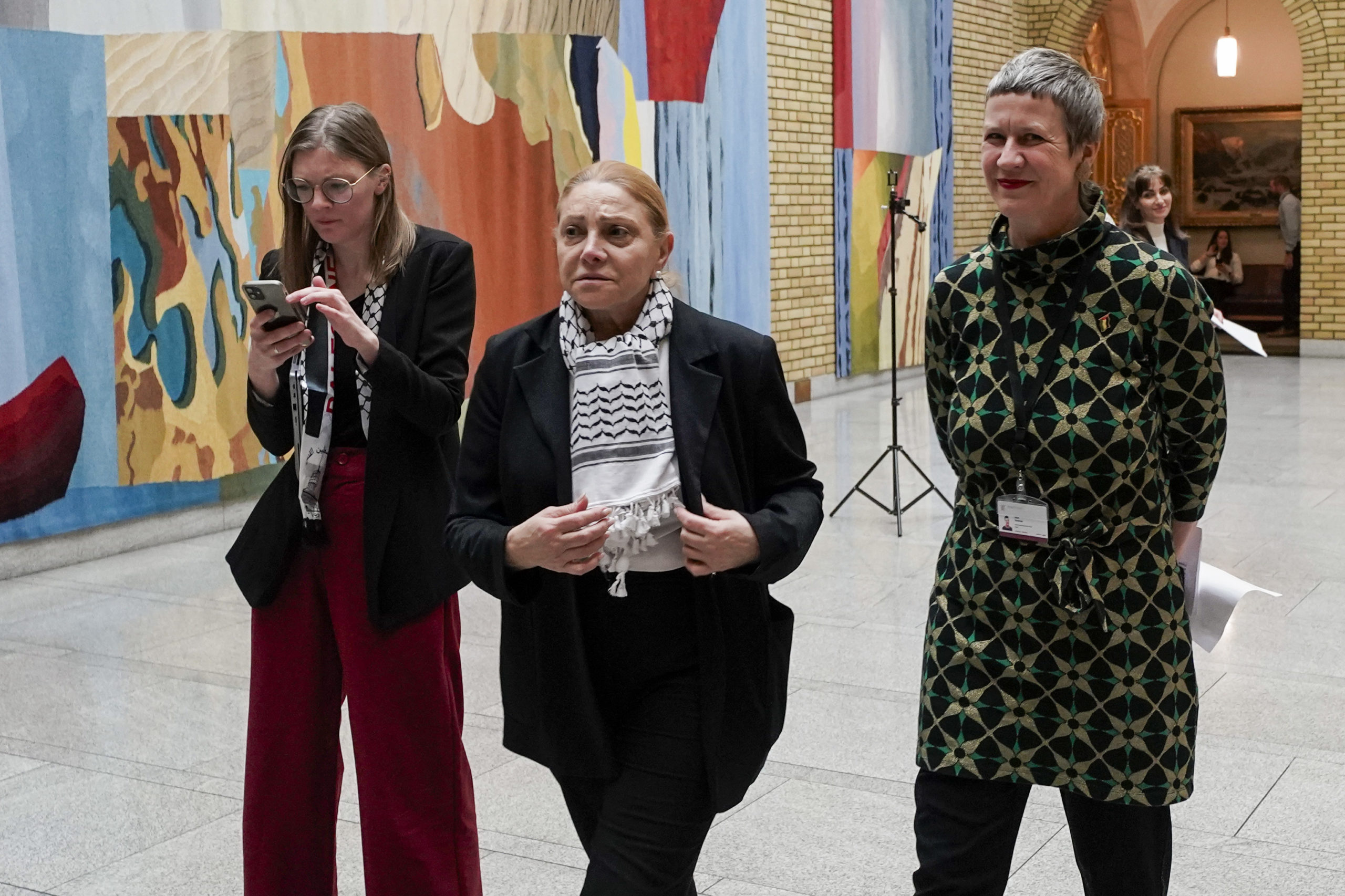 Rødt vil etterforske nordmenn som kjemper for Israel&nbsp;<span>(+)</span>