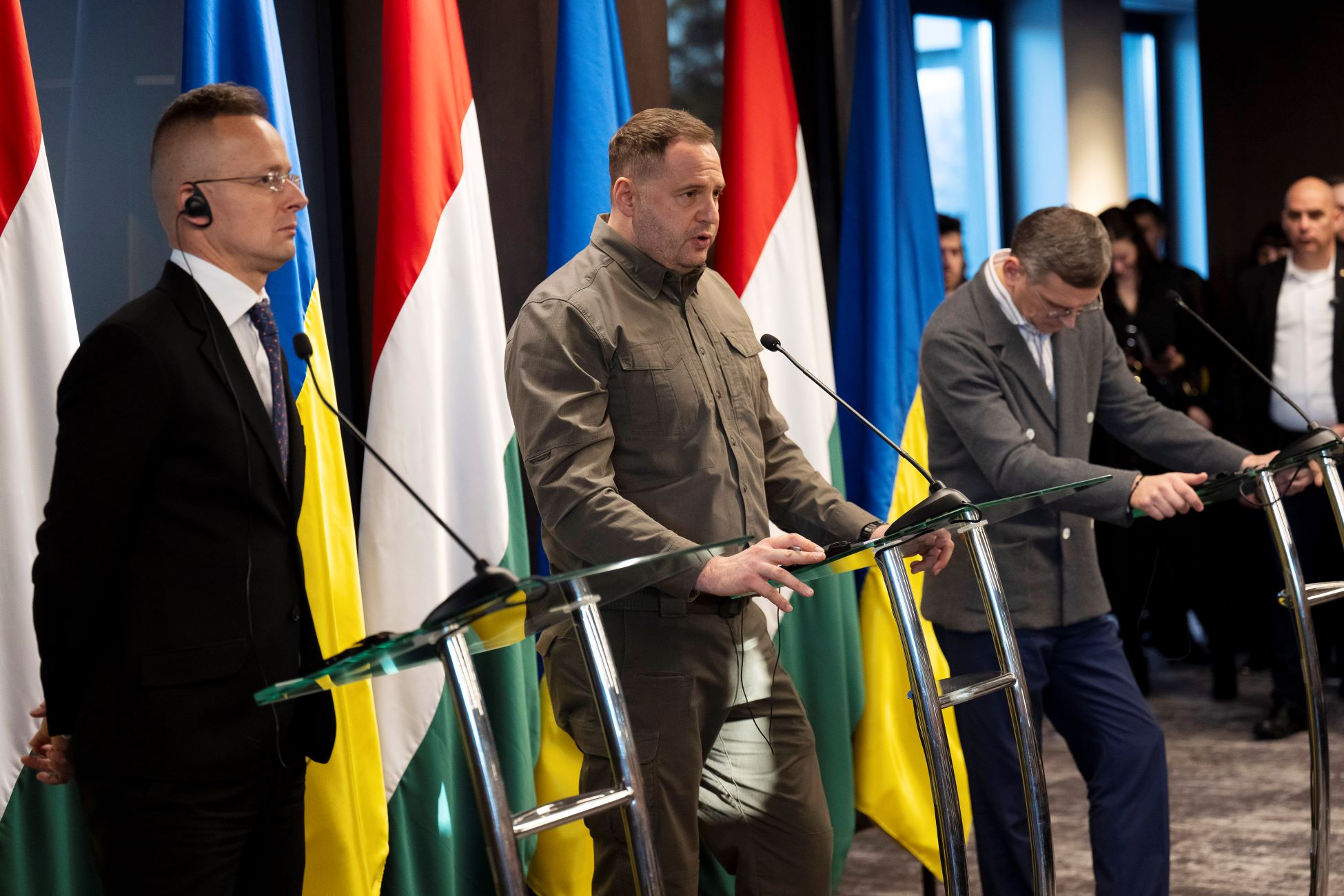 Utenriksministre håper på møte mellom Zelenskyj og Orban&nbsp;<span>(+)</span>