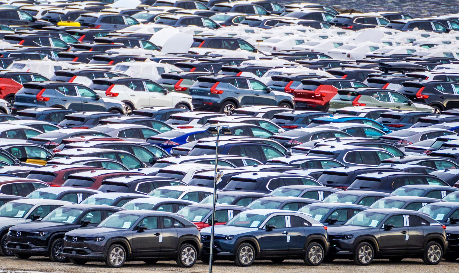 89 prosent tror ikke på målet om kun utslipps&shy;frie nybiler fra 2025&nbsp;<span>(+)</span>