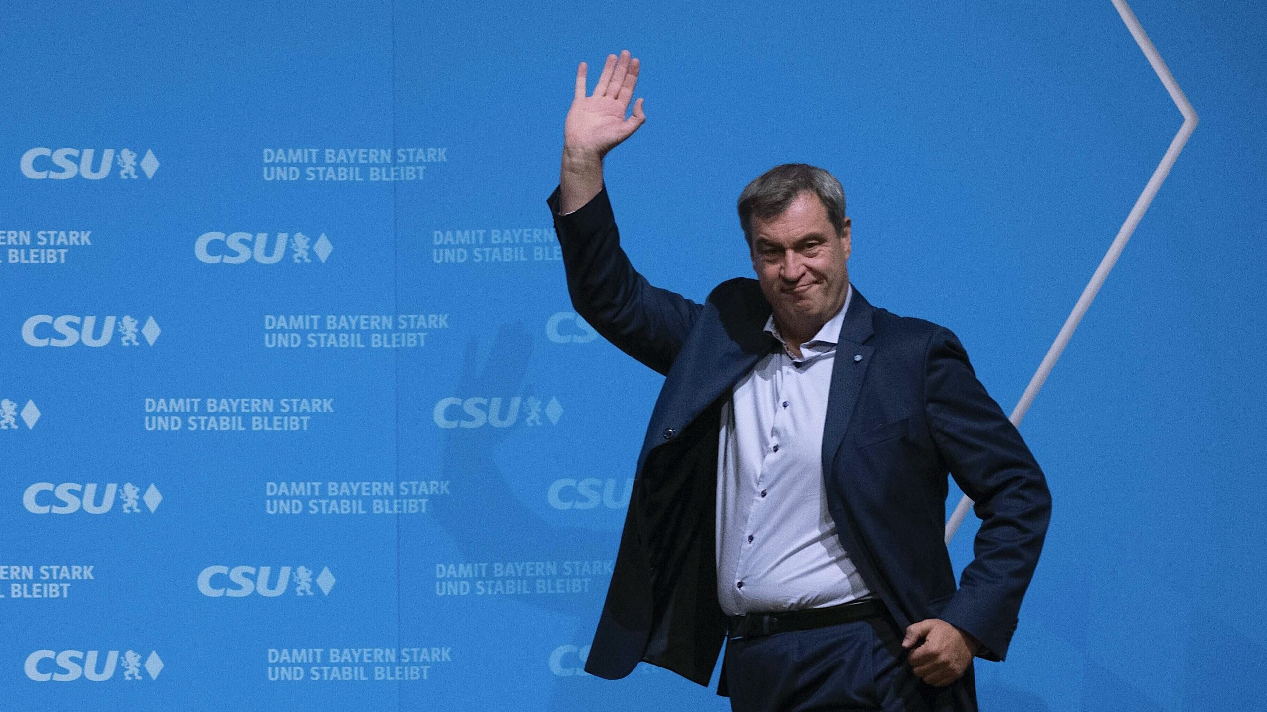 Stjeler AfDs klær mens de bader, og vil helst drukne dem med det samme&nbsp;<span>(+)</span>