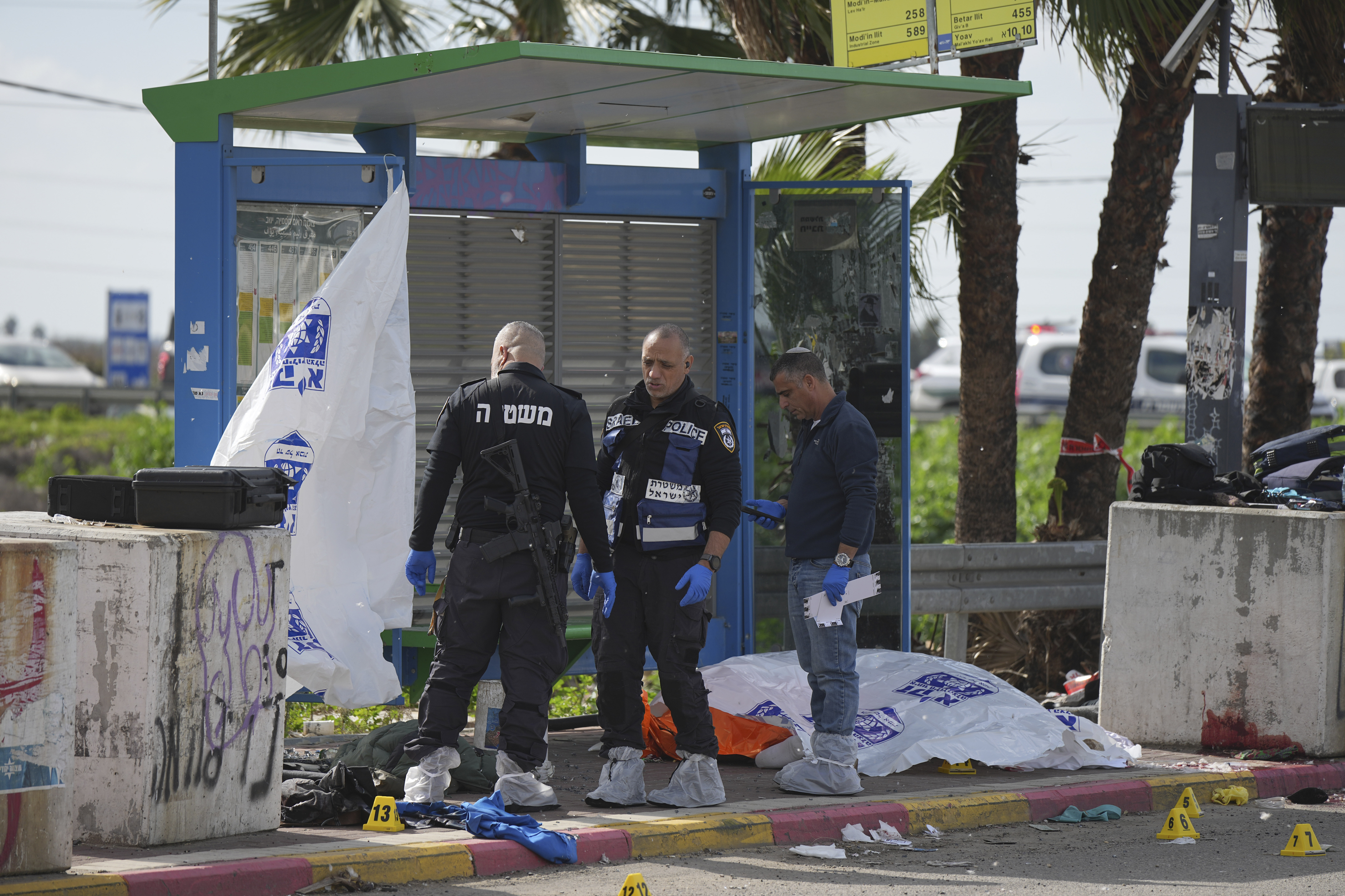 Nok et terrorangrep i Israel, minst to døde&nbsp;<span>(+)</span>