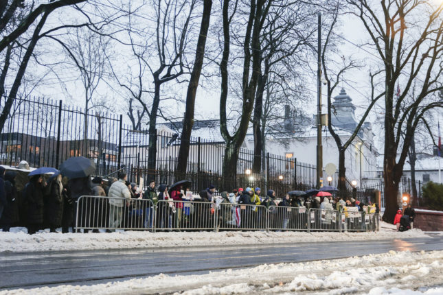 Demonstrasjon utenfor den russiske ambassaden&nbsp;<span>(+)</span>