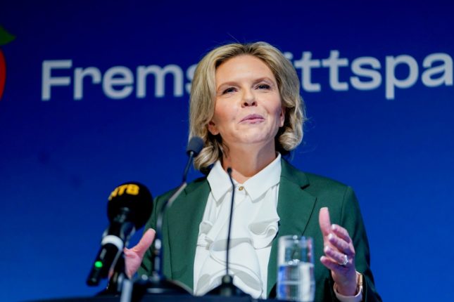 Ut med V og KrF: Listhaug vil ha ny Høyre-FrP-regjering&nbsp;<span>(+)</span>