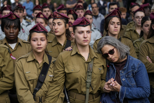 Israel: Militære forsyninger går sakte&nbsp;<span>(+)</span>